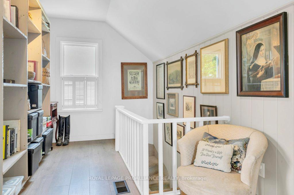 Photo 20 of 109714 7 Hwy, Tweed, Elzevir (Twp) — HOMEH