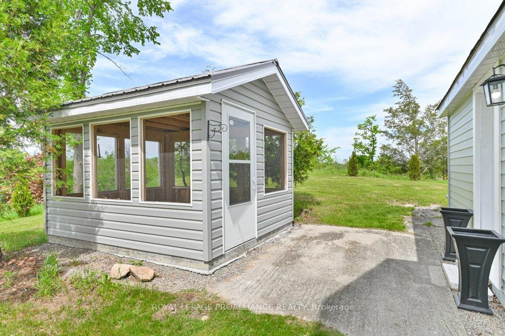 Photo 28 of 109714 7 Hwy, Tweed, Elzevir (Twp) — HOMEH