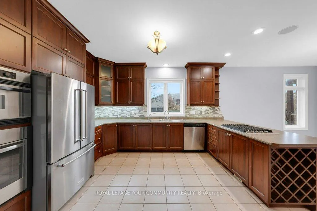 Photo 15 of 2 Kootenay Ridge, Vaughan, Rural Vaughan — HOMEH