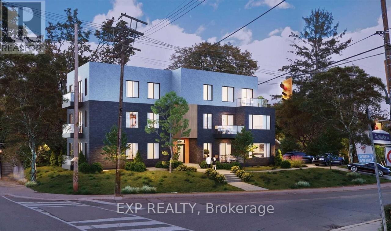 Front of Unit 7, 148 Glenlake Avenue