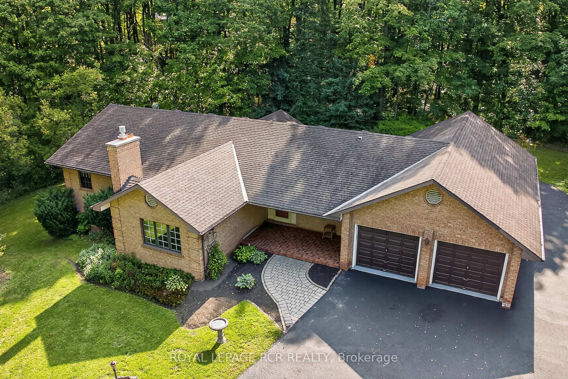Photo 12 of 391 Goodwood Road, Uxbridge, Rural Uxbridge — HOMEH