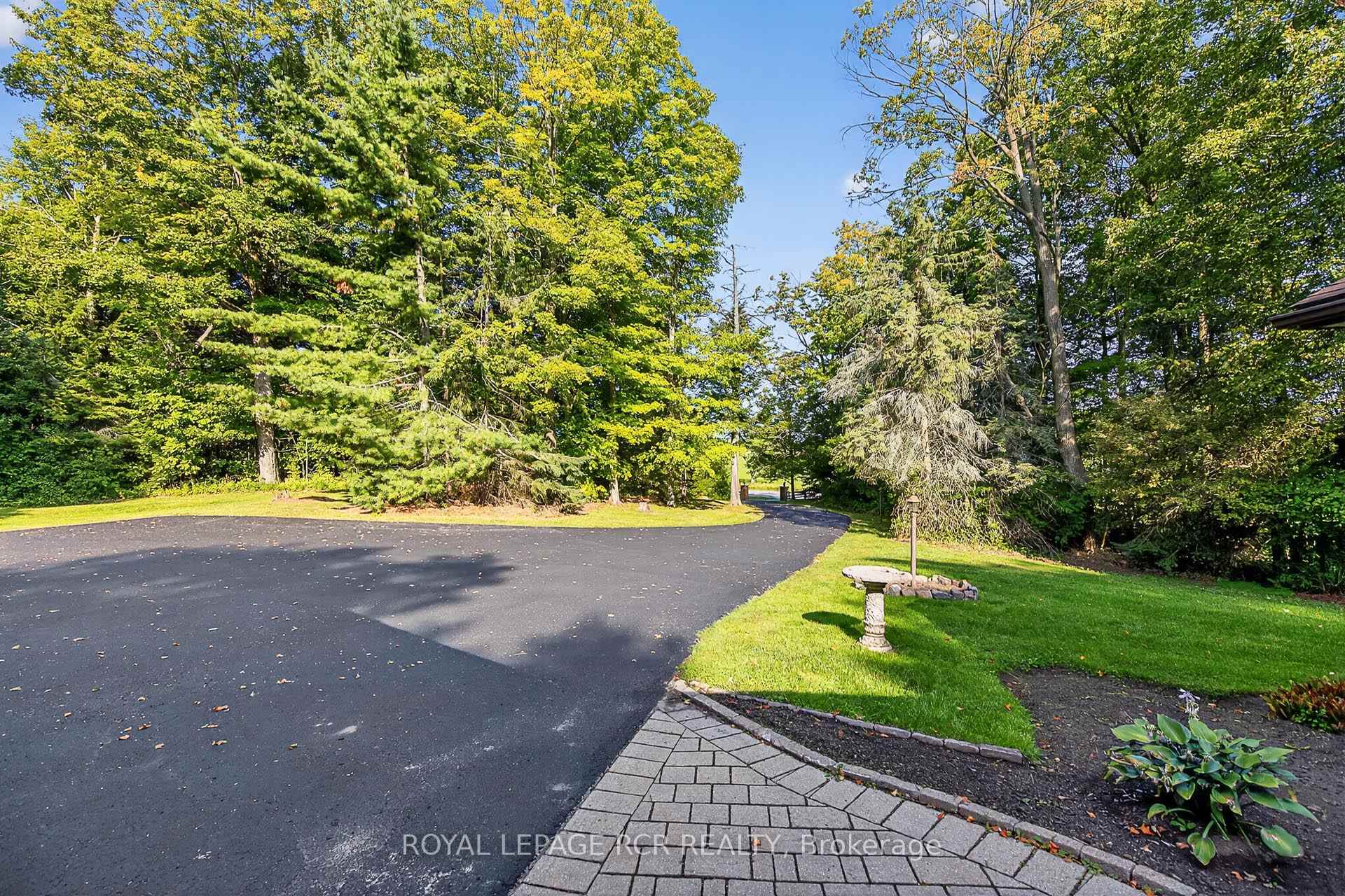 Photo 16 of 391 Goodwood Road, Uxbridge, Rural Uxbridge — HOMEH
