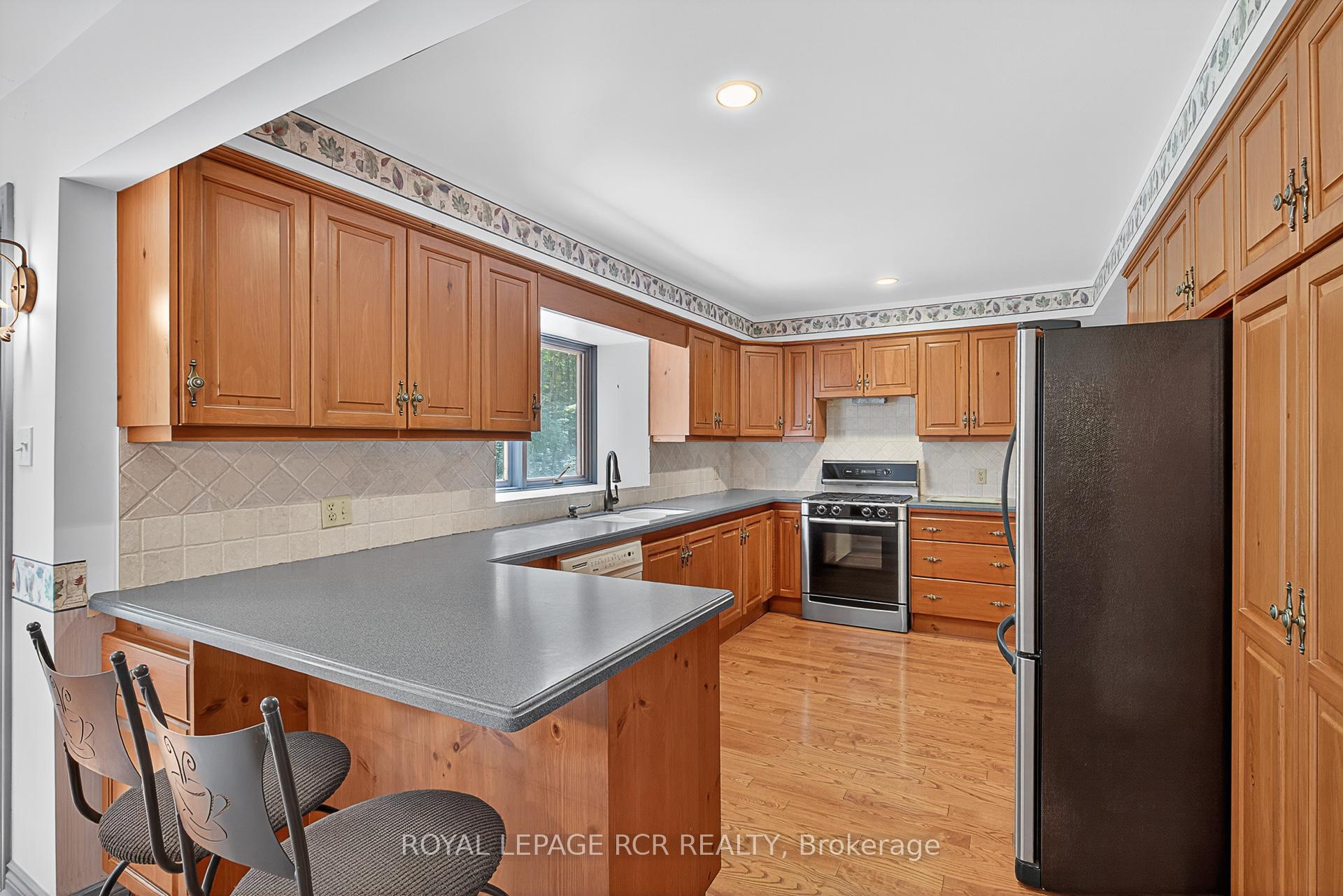 Photo 21 of 391 Goodwood Road, Uxbridge, Rural Uxbridge — HOMEH