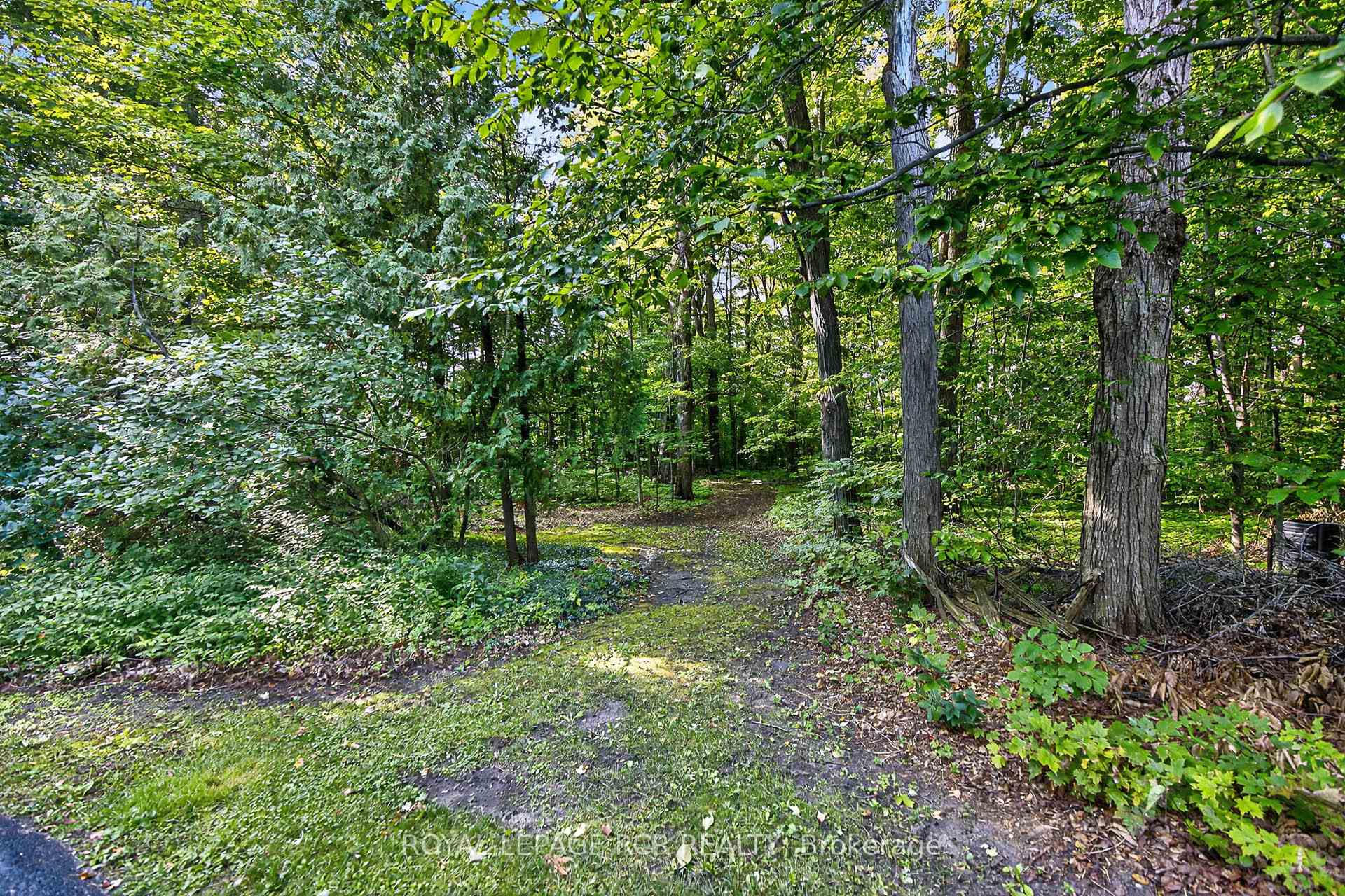 Photo 36 of 391 Goodwood Road, Uxbridge, Rural Uxbridge — HOMEH