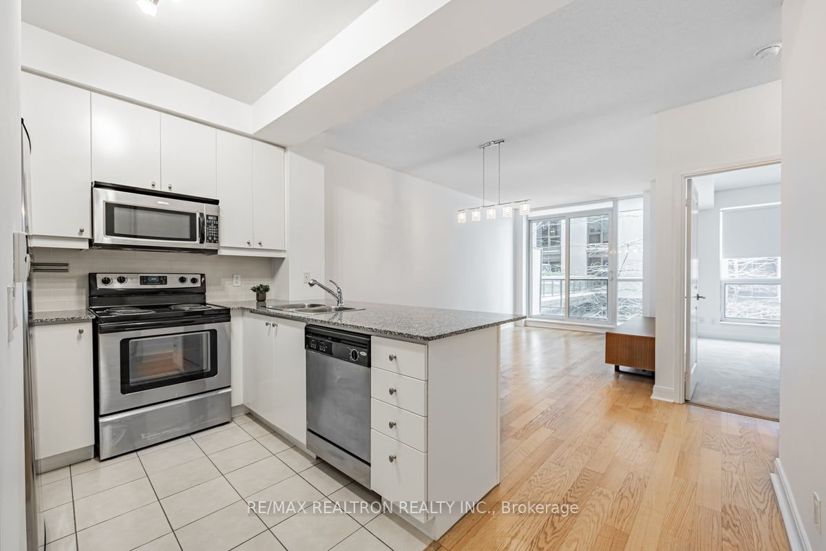 Photo 36 of Unit 315, 38 The Esplanade, Toronto, Waterfront Communities — HOMEH