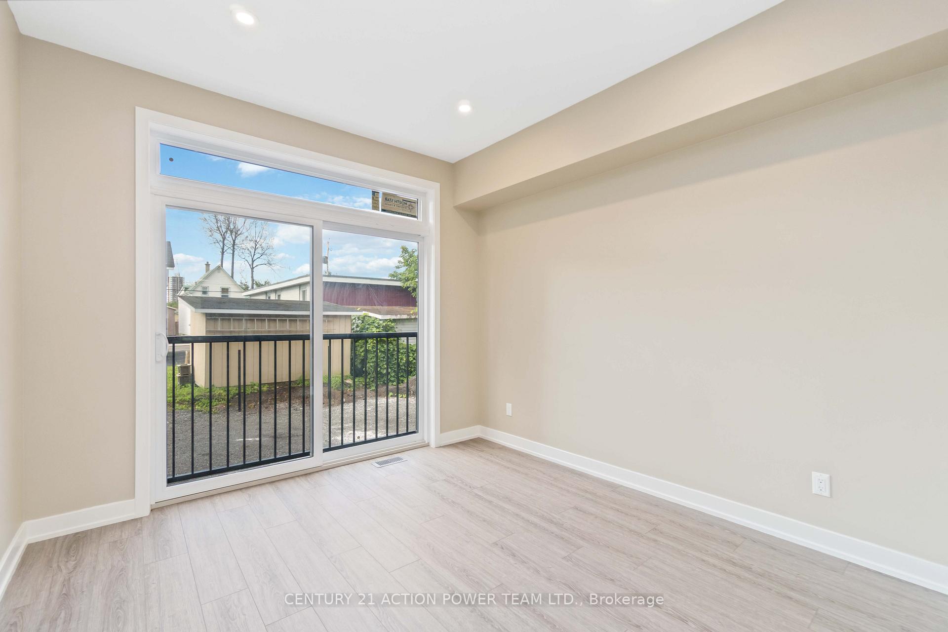 Photo 11 of Unit 1, 280 Levis Avenue, Ottawa, Vanier — HOMEH