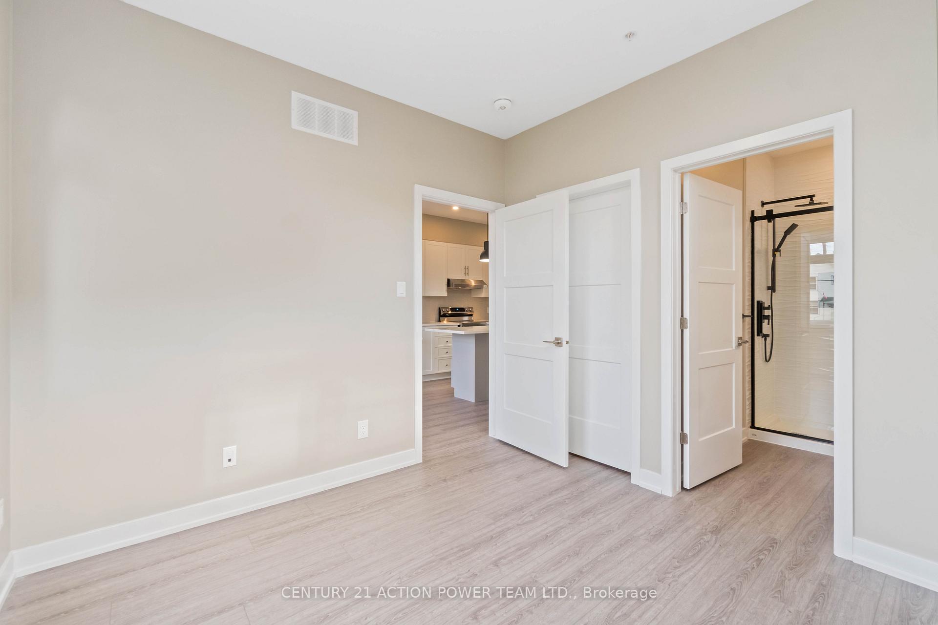 Photo 17 of Unit 1, 280 Levis Avenue, Ottawa, Vanier — HOMEH