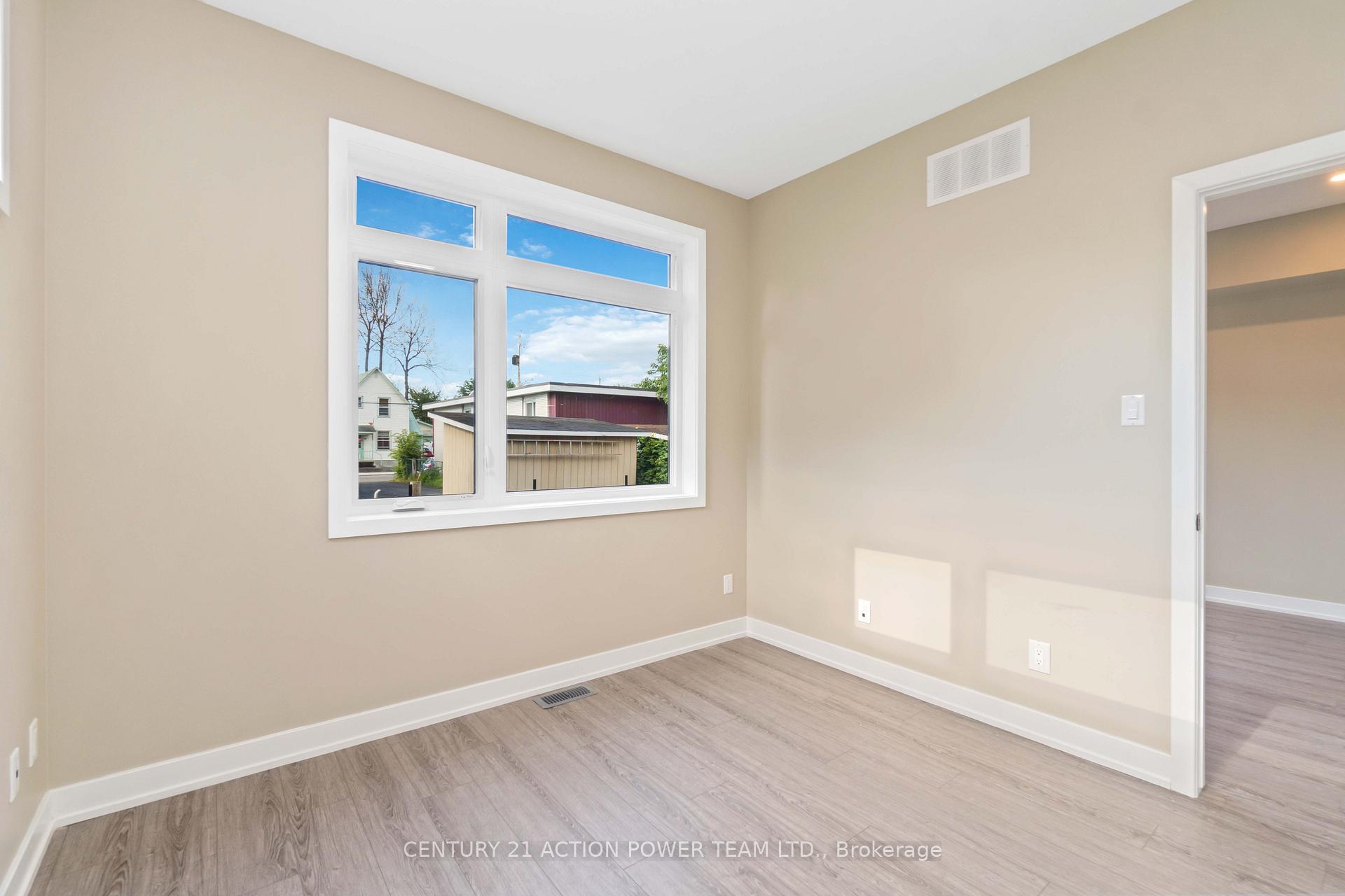 Photo 19 of Unit 1, 280 Levis Avenue, Ottawa, Vanier — HOMEH