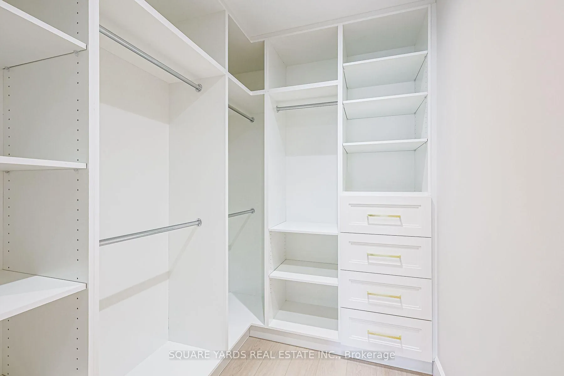 Photo 4 of Unit 505, 92 King St E, Toronto, Church-Yonge Corridor — HOMEH