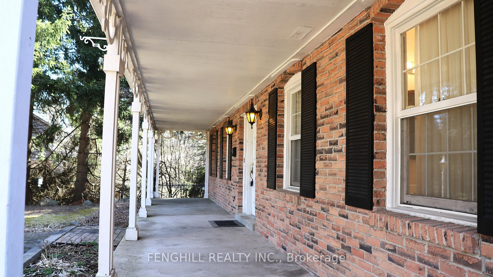 Front of 8 Blue Grass Drive