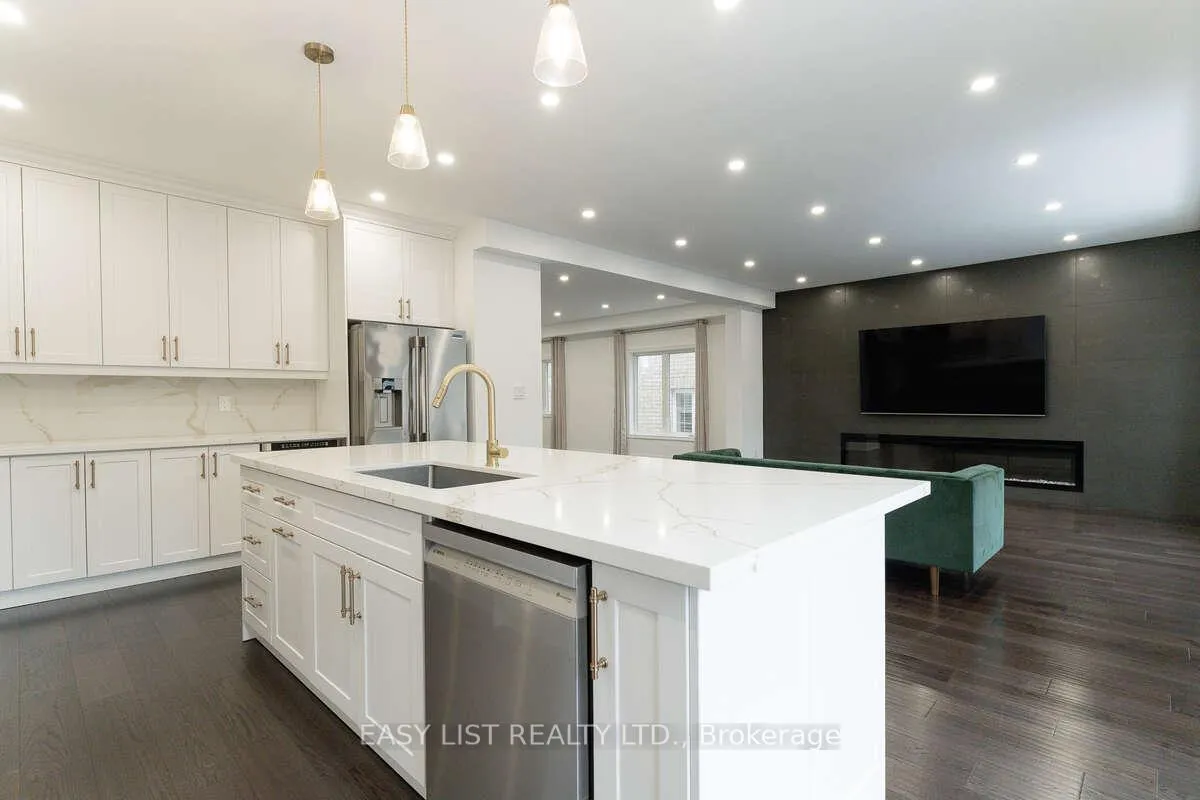 Photo 7 of 3 Halliday Street, Ajax, Northeast Ajax — HOMEH