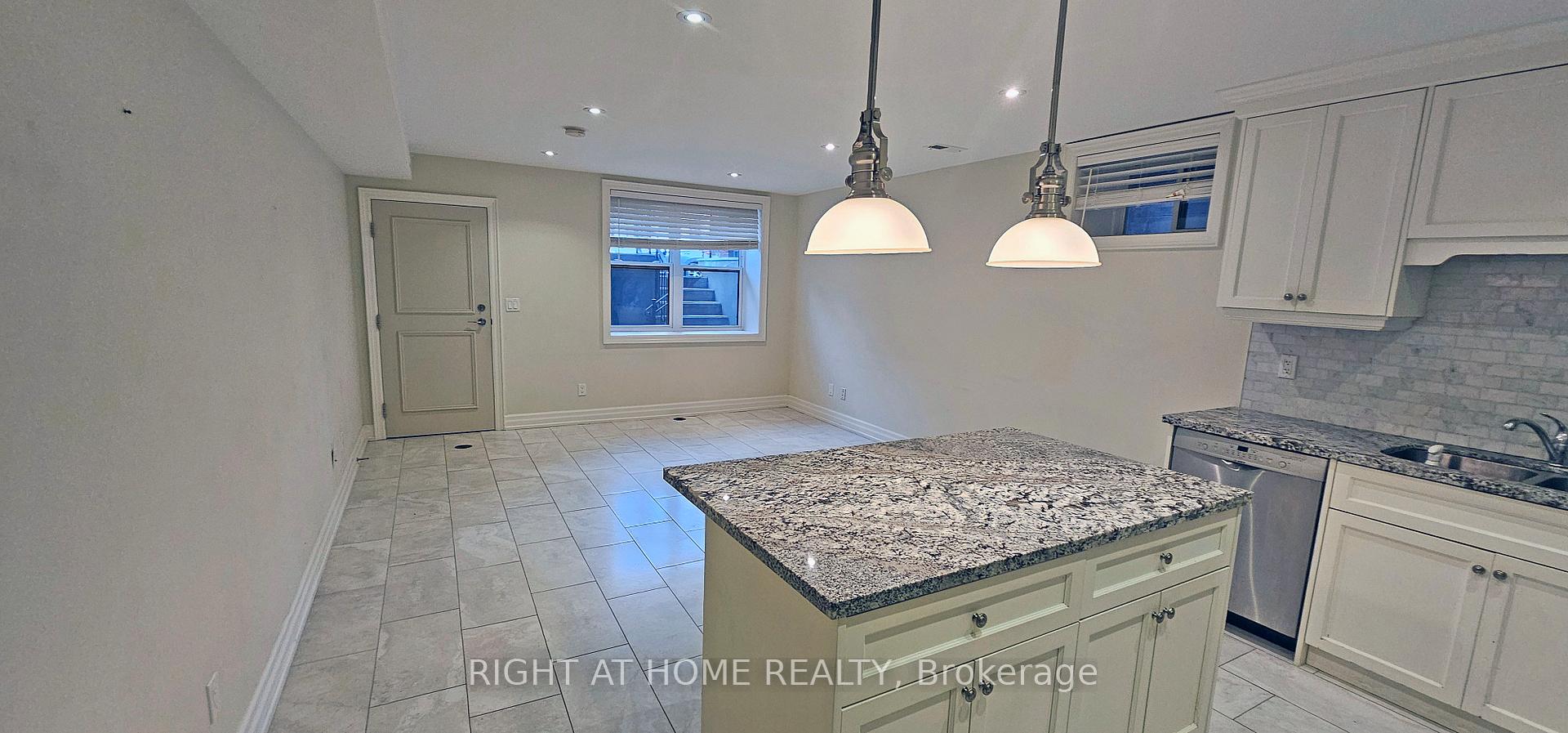 Photo 6 of Unit Ll, 728 Shaw Street, Toronto, Palmerston-Little Italy — HOMEH