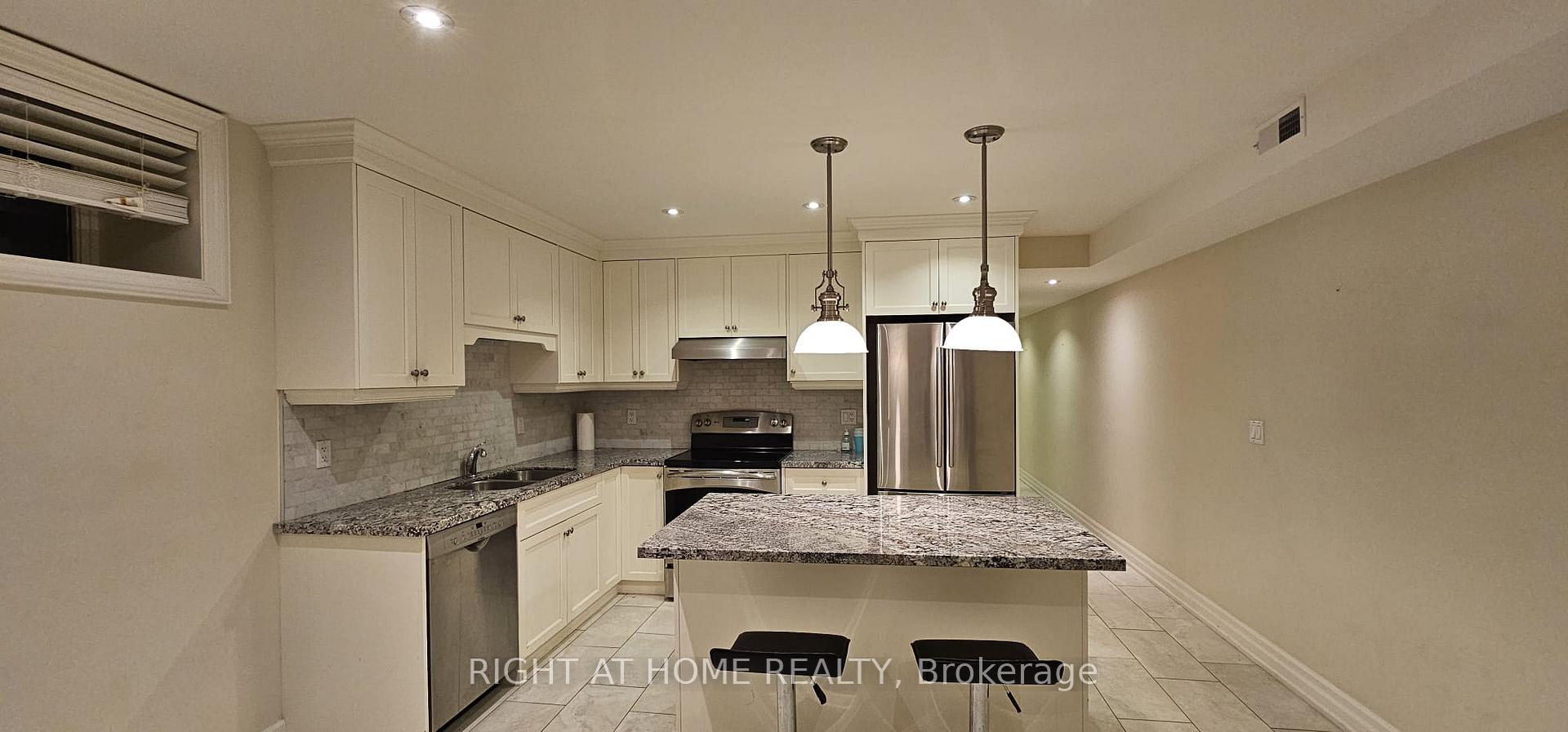 Photo 3 of Unit Ll, 728 Shaw Street, Toronto, Palmerston-Little Italy — HOMEH