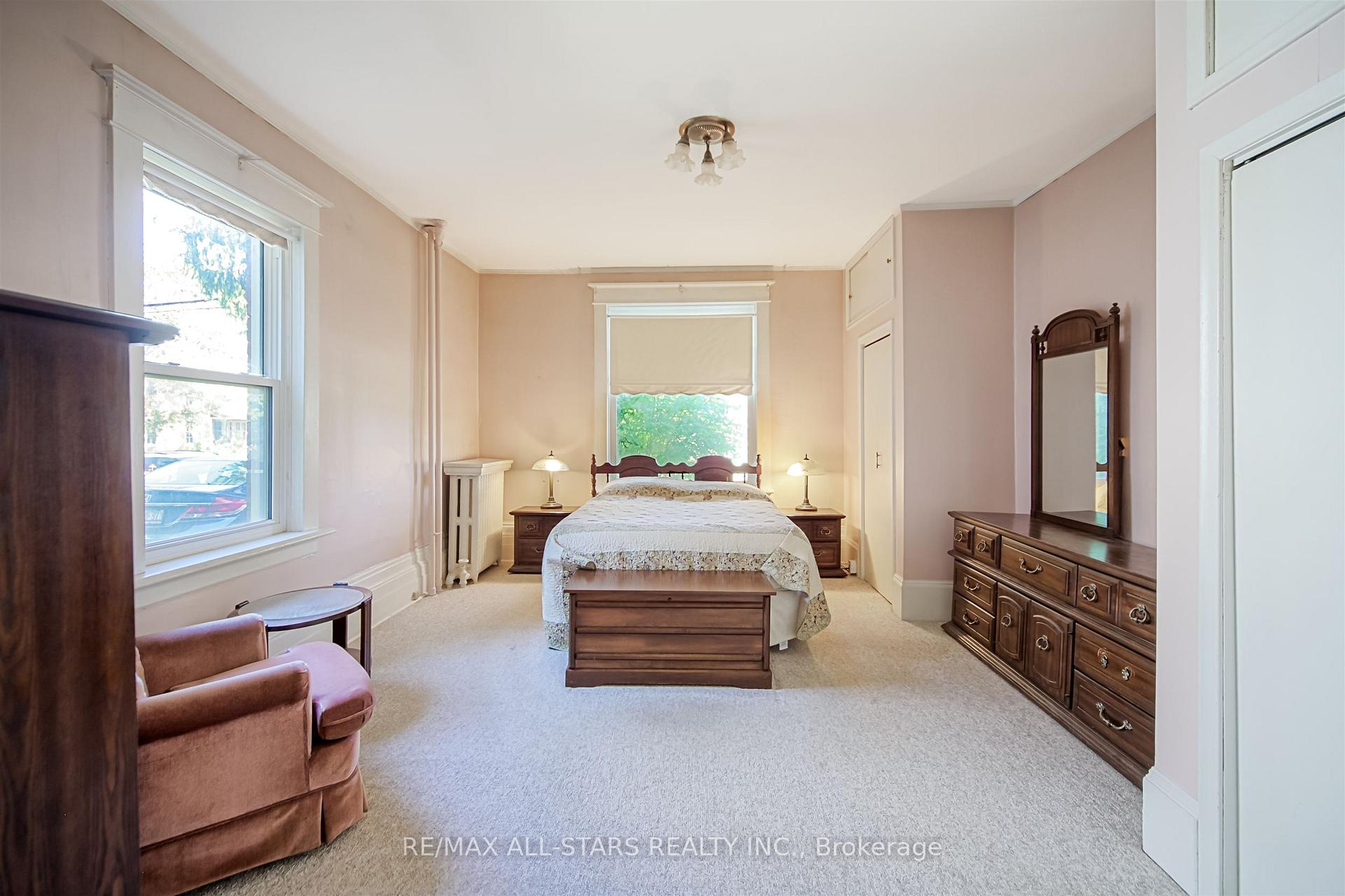 Photo 14 of 56 Brock Street E, Uxbridge — HOMEH