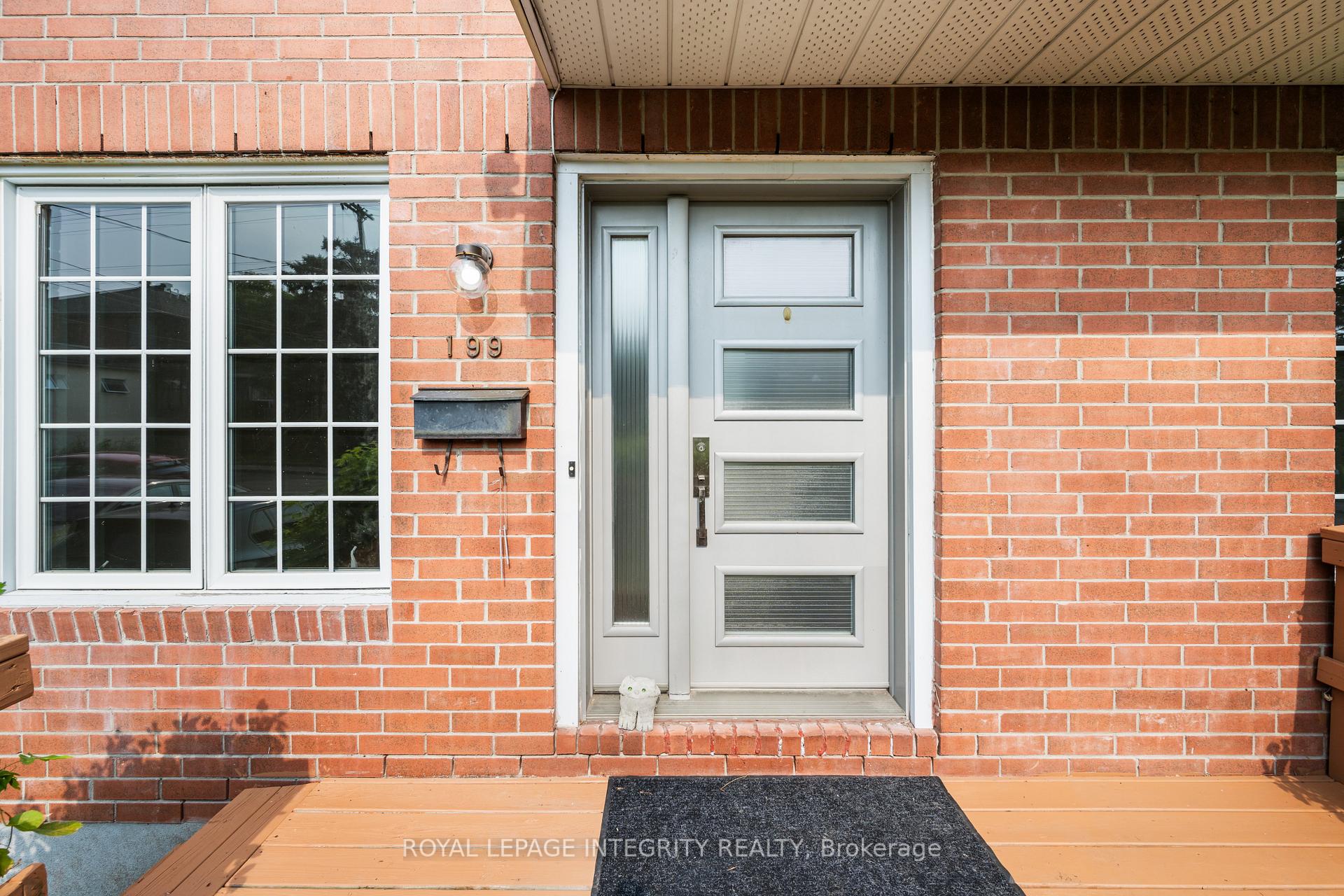 Photo 7 of 199 Genest Street, Ottawa, Vanier — HOMEH