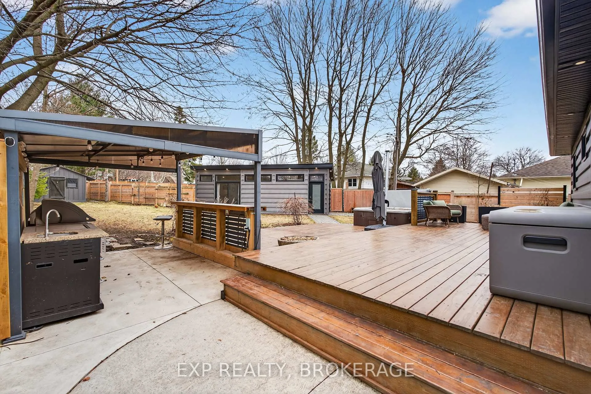 Photo 30 of 9 Stormont Avenue, Kingston, West of Sir John A. Blvd — HOMEH