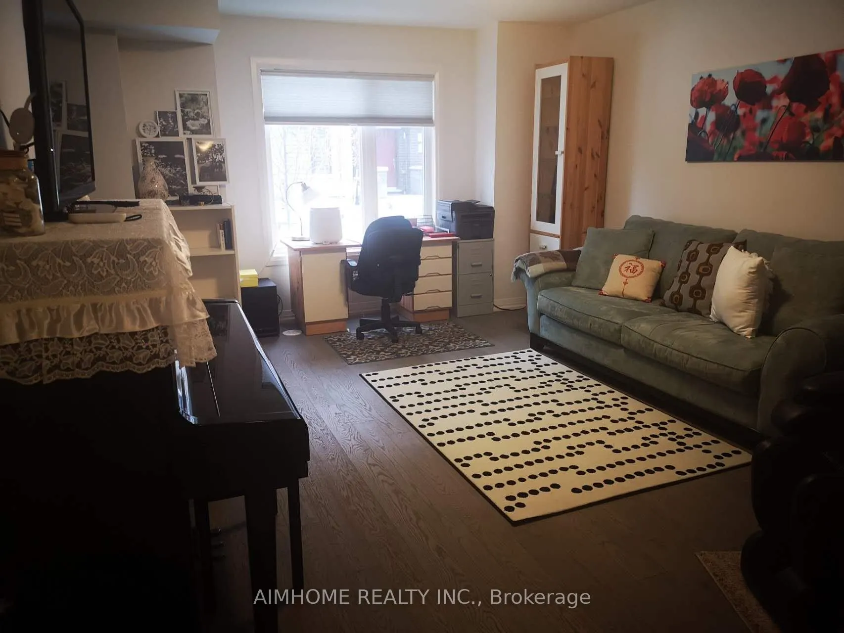 Photo 3 of 14 Canner Court, Vaughan, Patterson — HOMEH