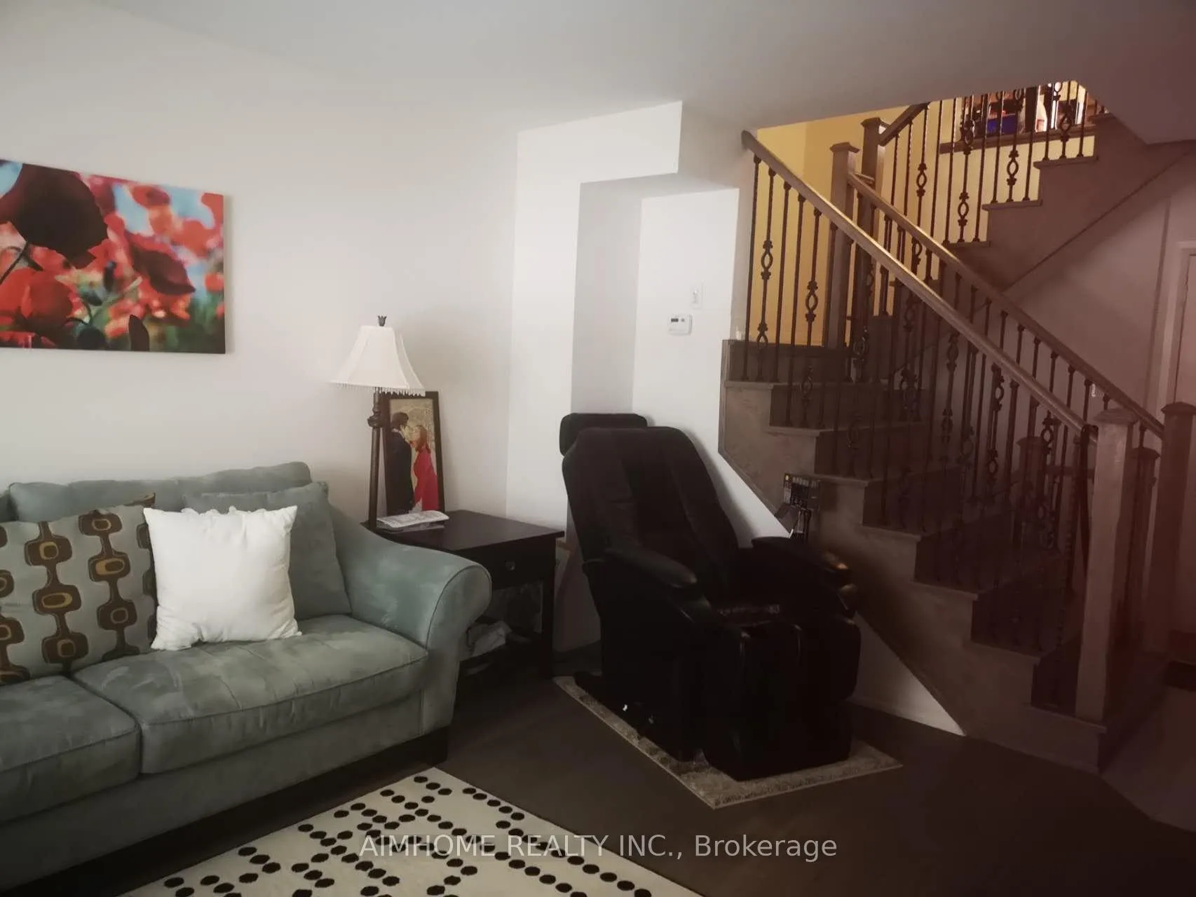 Photo 6 of 14 Canner Court, Vaughan, Patterson — HOMEH