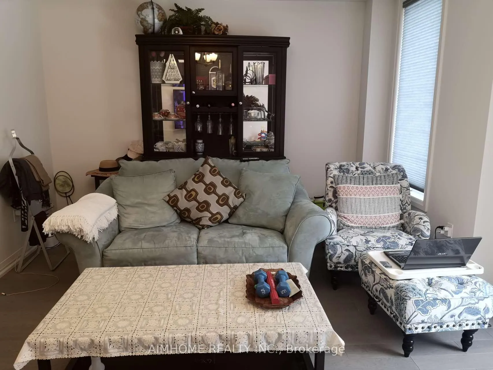 Photo 9 of 14 Canner Court, Vaughan, Patterson — HOMEH