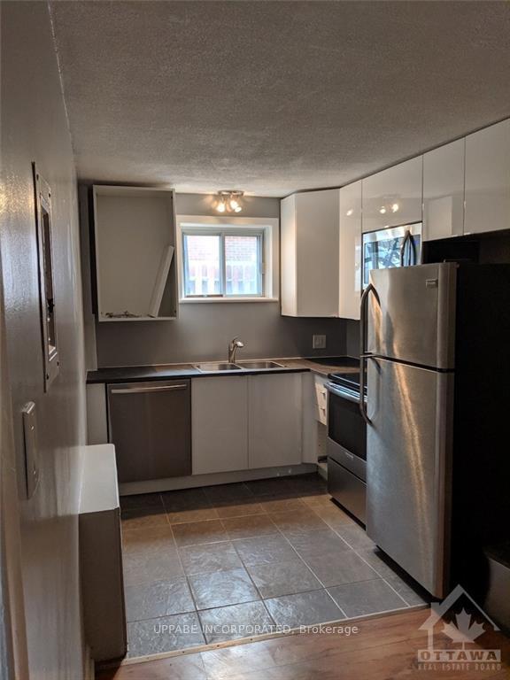 Photo 3 of 382 Brant Street, Ottawa, Vanier — HOMEH