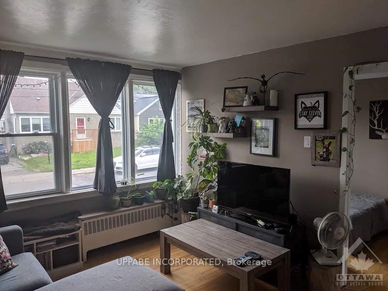 Photo 5 of 382 Brant Street, Ottawa, Vanier — HOMEH
