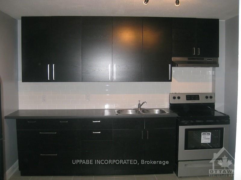 Photo 15 of 382 Brant Street, Ottawa, Vanier — HOMEH