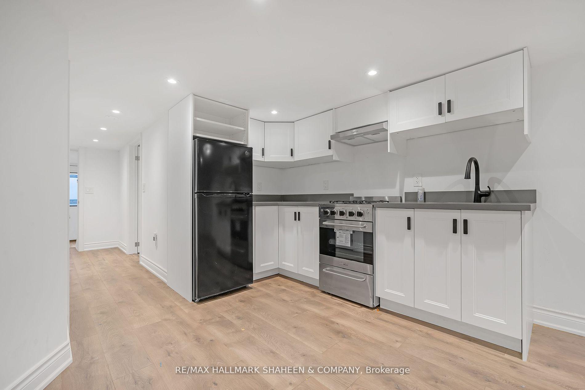 Photo 8 of Unit Bsmnt, 198 Roxton Road, Toronto, Trinity-Bellwoods — HOMEH