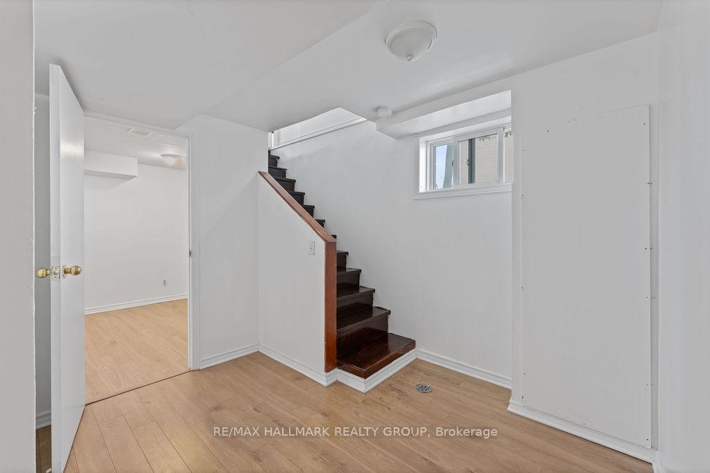 Photo 19 of 291 Richelieu Avenue, Ottawa, Vanier — HOMEH