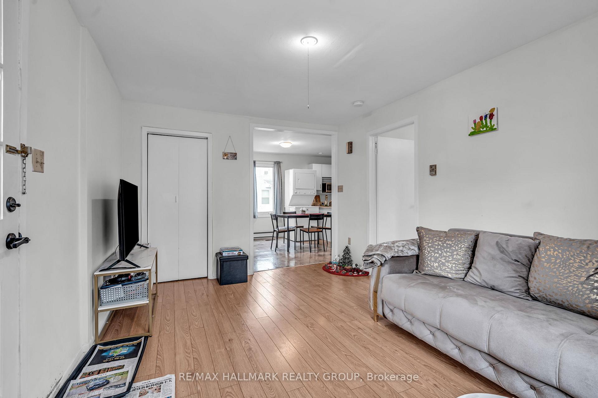 Photo 33 of 291 Richelieu Avenue, Ottawa, Vanier — HOMEH