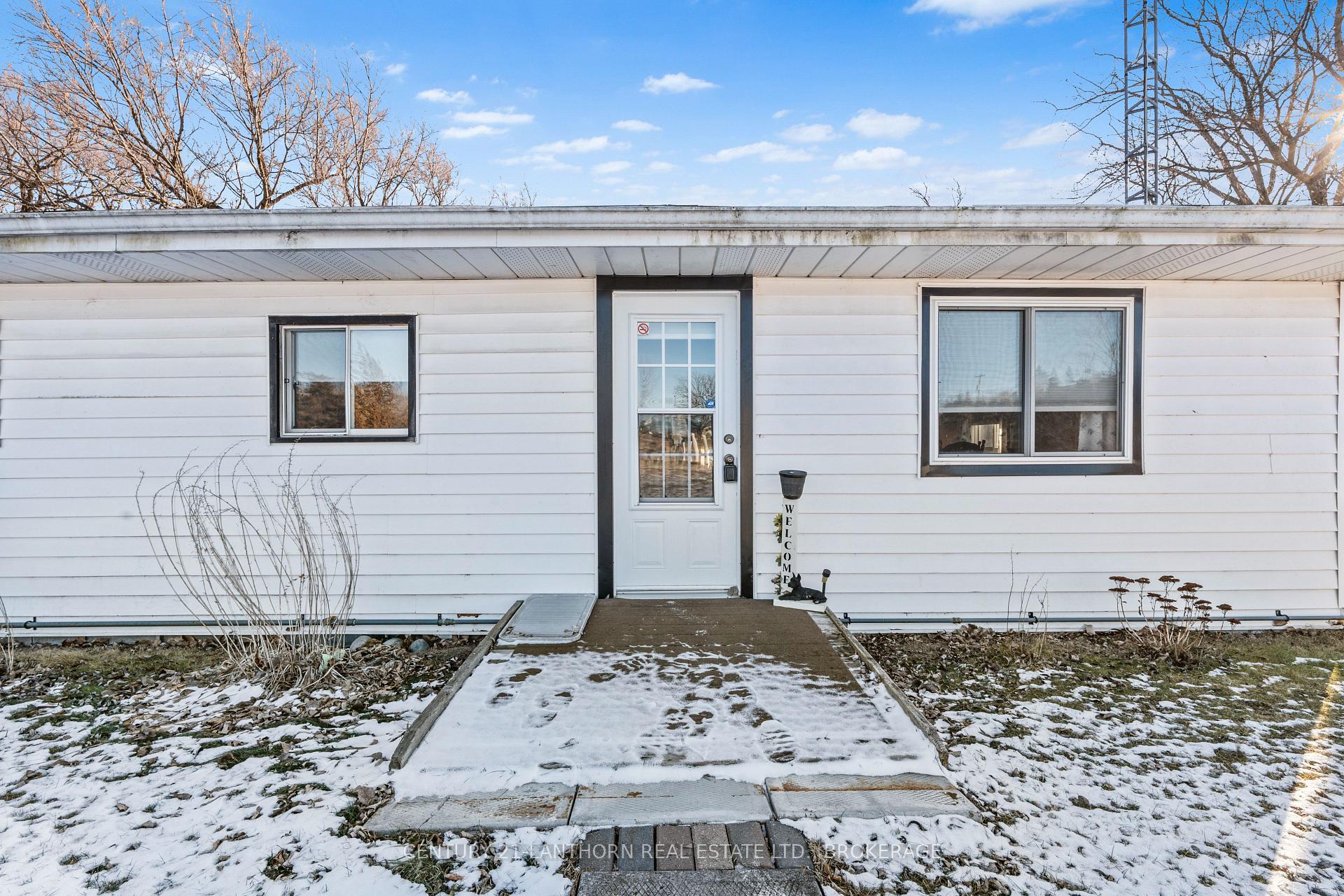 Photo 6 of 162 Bayshore Road, Tyendinaga, Mohawks of The Bay of Quinte — HOMEH