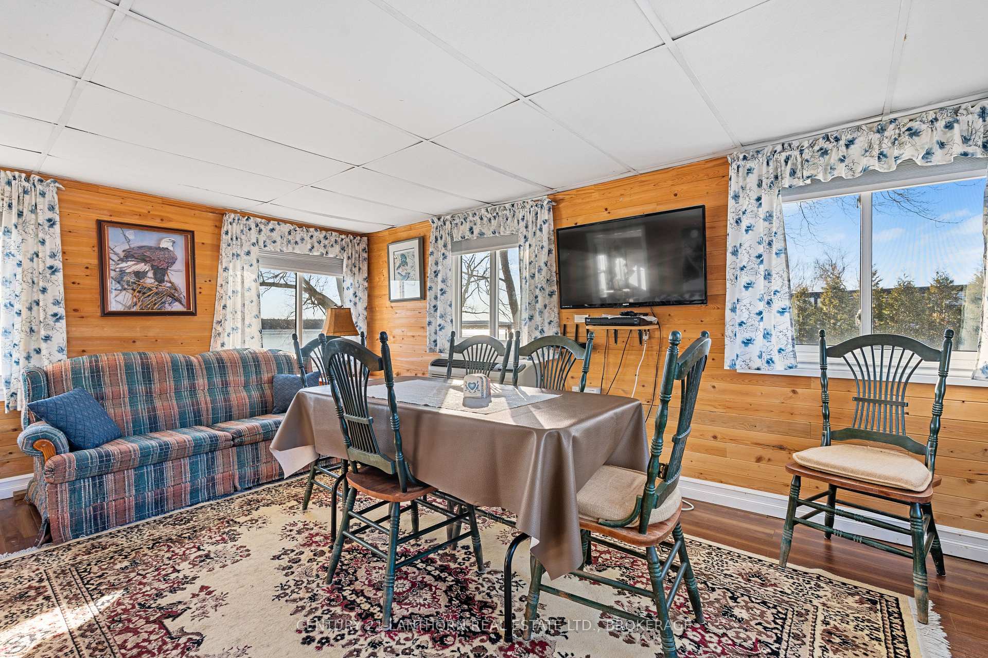 Photo 10 of 162 Bayshore Road, Tyendinaga, Mohawks of The Bay of Quinte — HOMEH