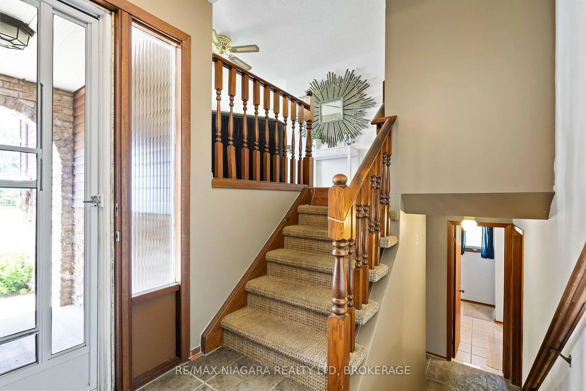Photo 5 of 10960 Lakeshore Road, Wainfleet, Lakeshore — HOMEH