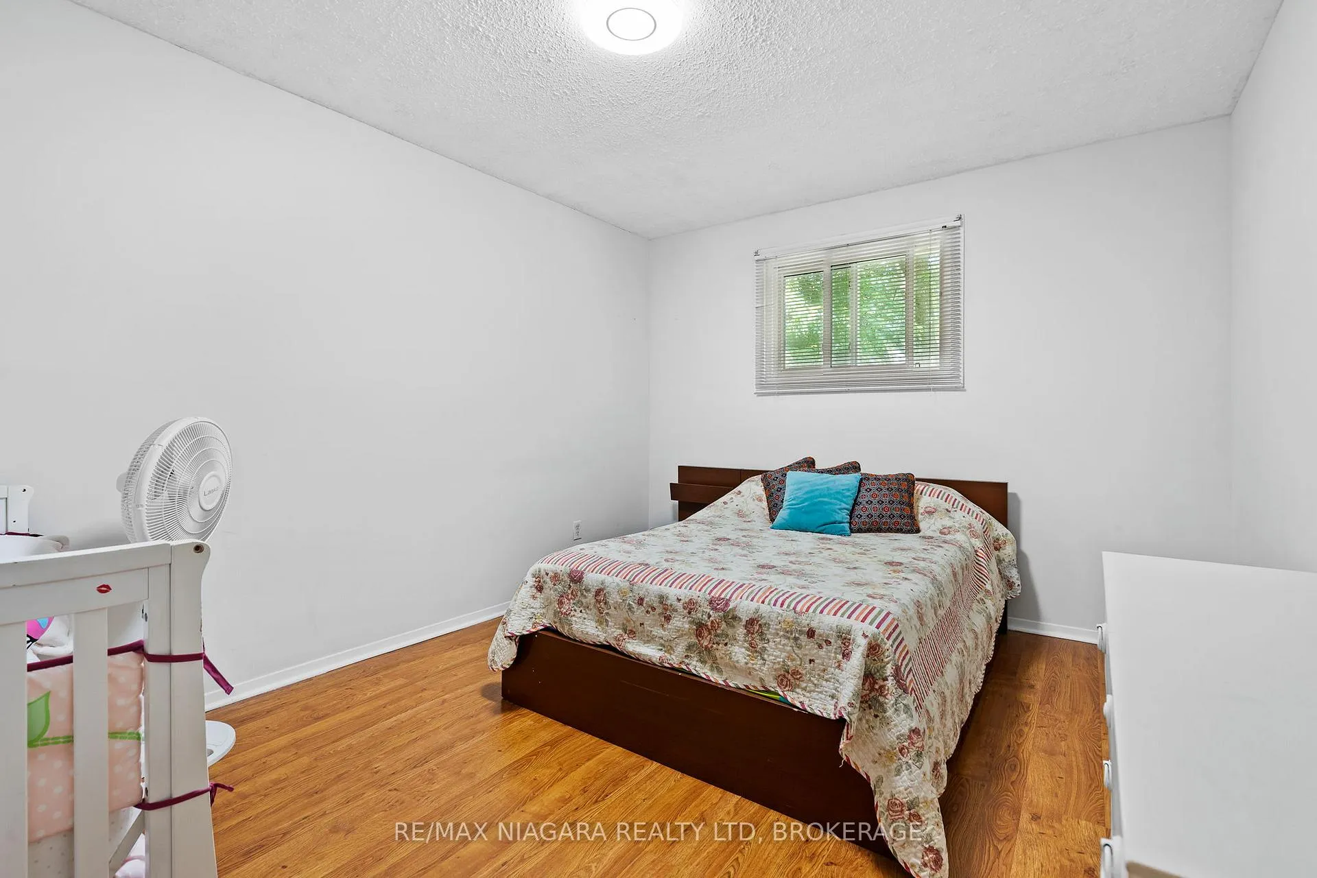 Photo 15 of 10960 Lakeshore Road, Wainfleet, Lakeshore — HOMEH