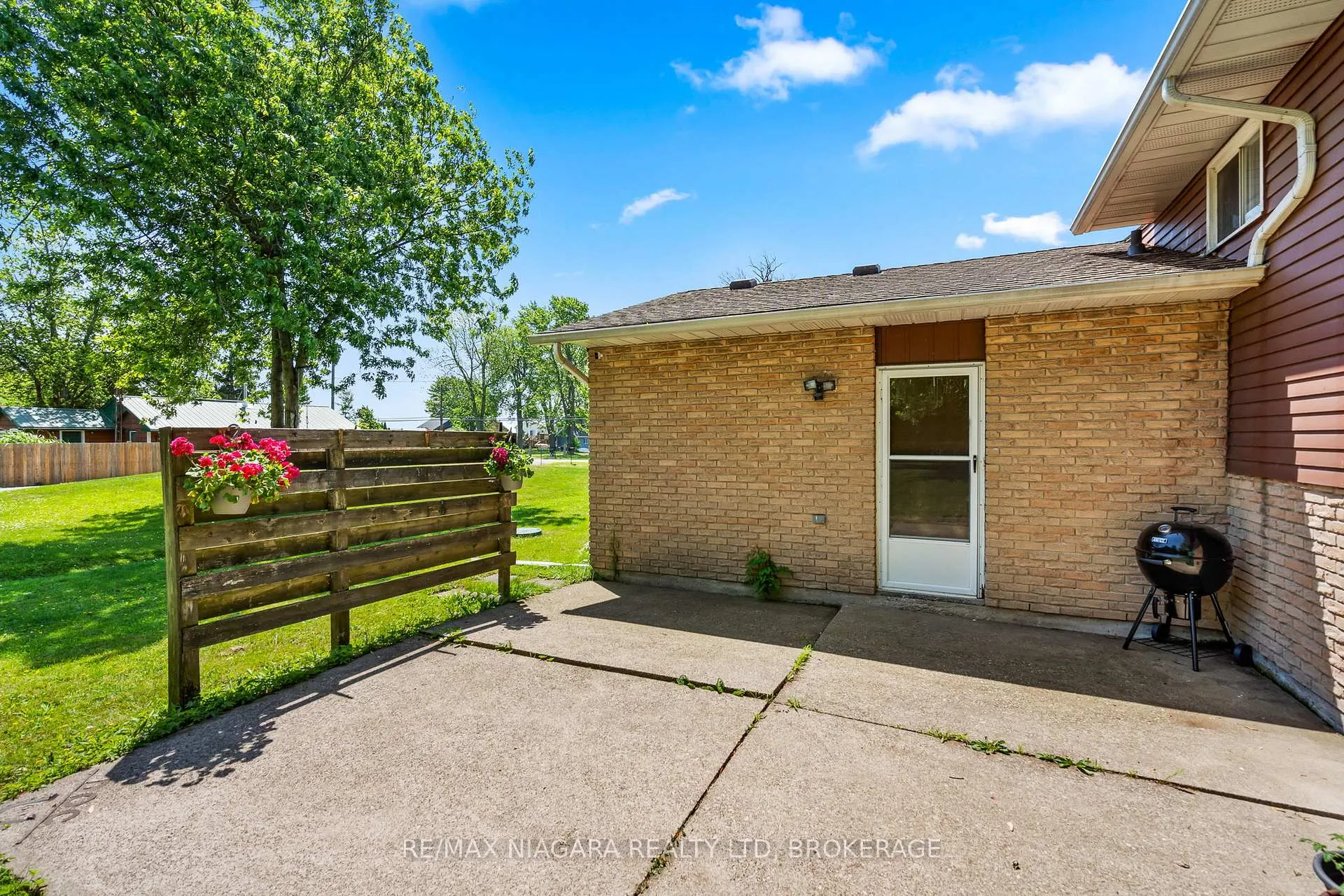 Photo 27 of 10960 Lakeshore Road, Wainfleet, Lakeshore — HOMEH