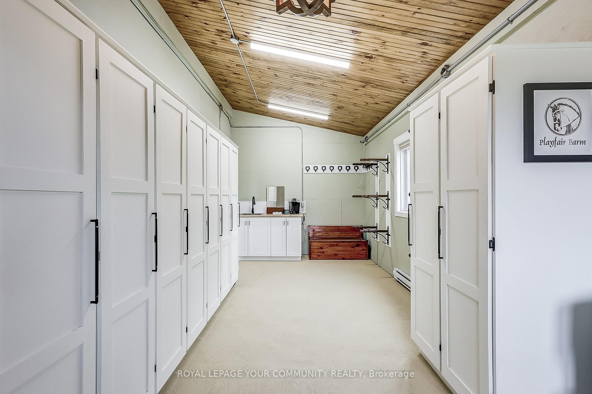 Photo 8 of 721 Reid Road, Uxbridge, Rural Uxbridge — HOMEH