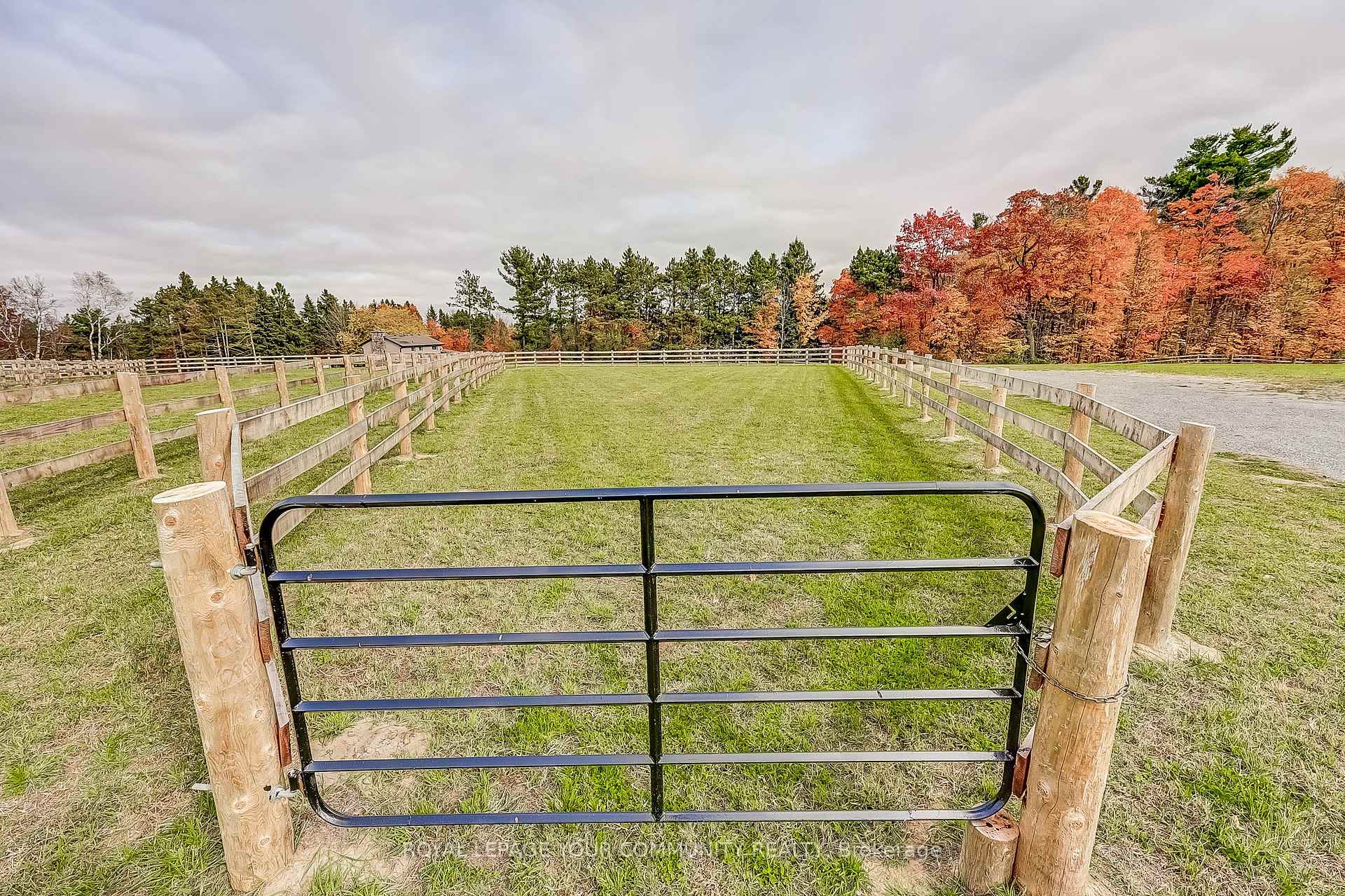 Photo 38 of 721 Reid Road, Uxbridge, Rural Uxbridge — HOMEH