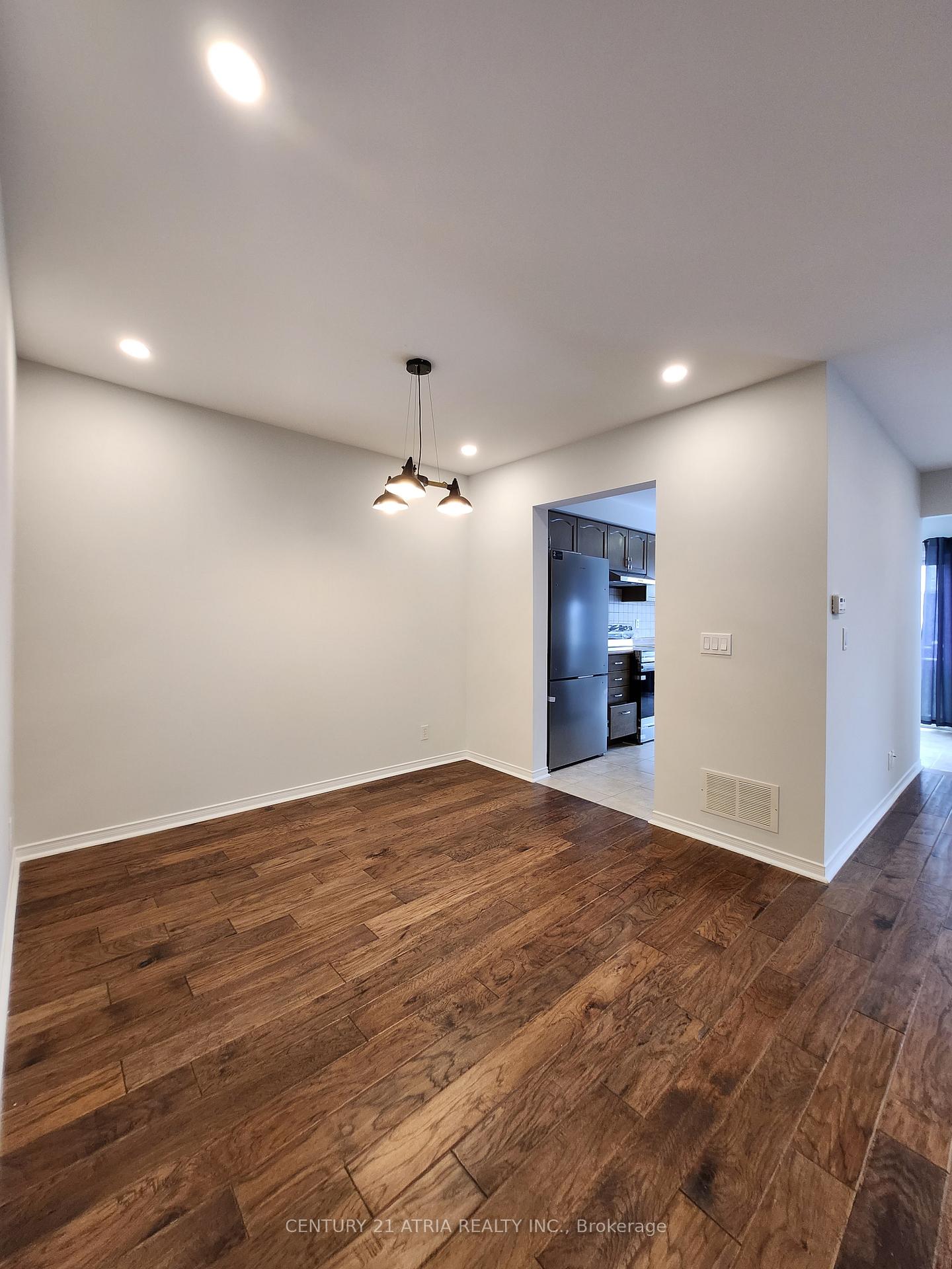Photo 8 of 8 Bilbrough Street, Aurora, Bayview Northeast — HOMEH
