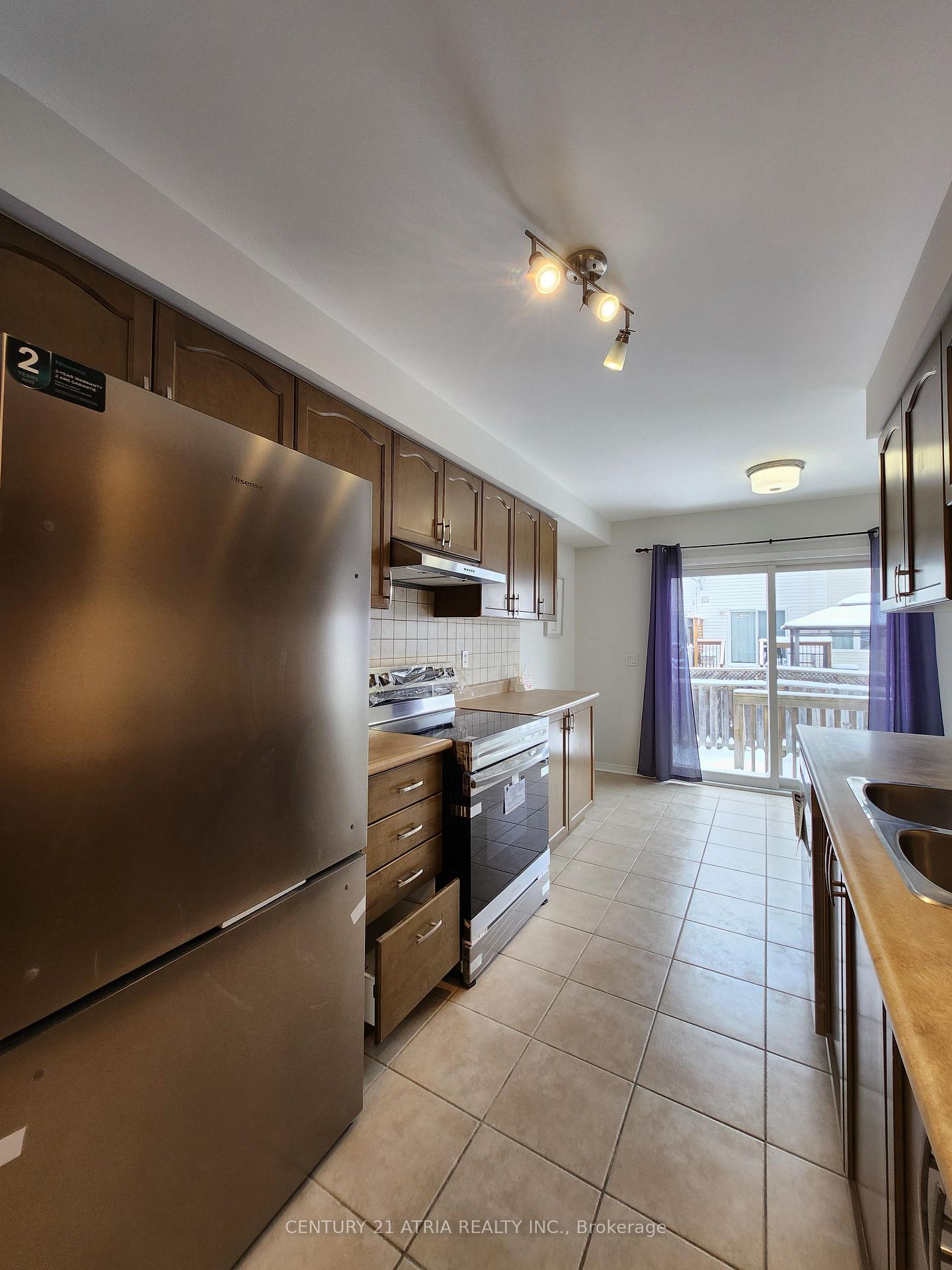 Photo 4 of 8 Bilbrough Street, Aurora, Bayview Northeast — HOMEH