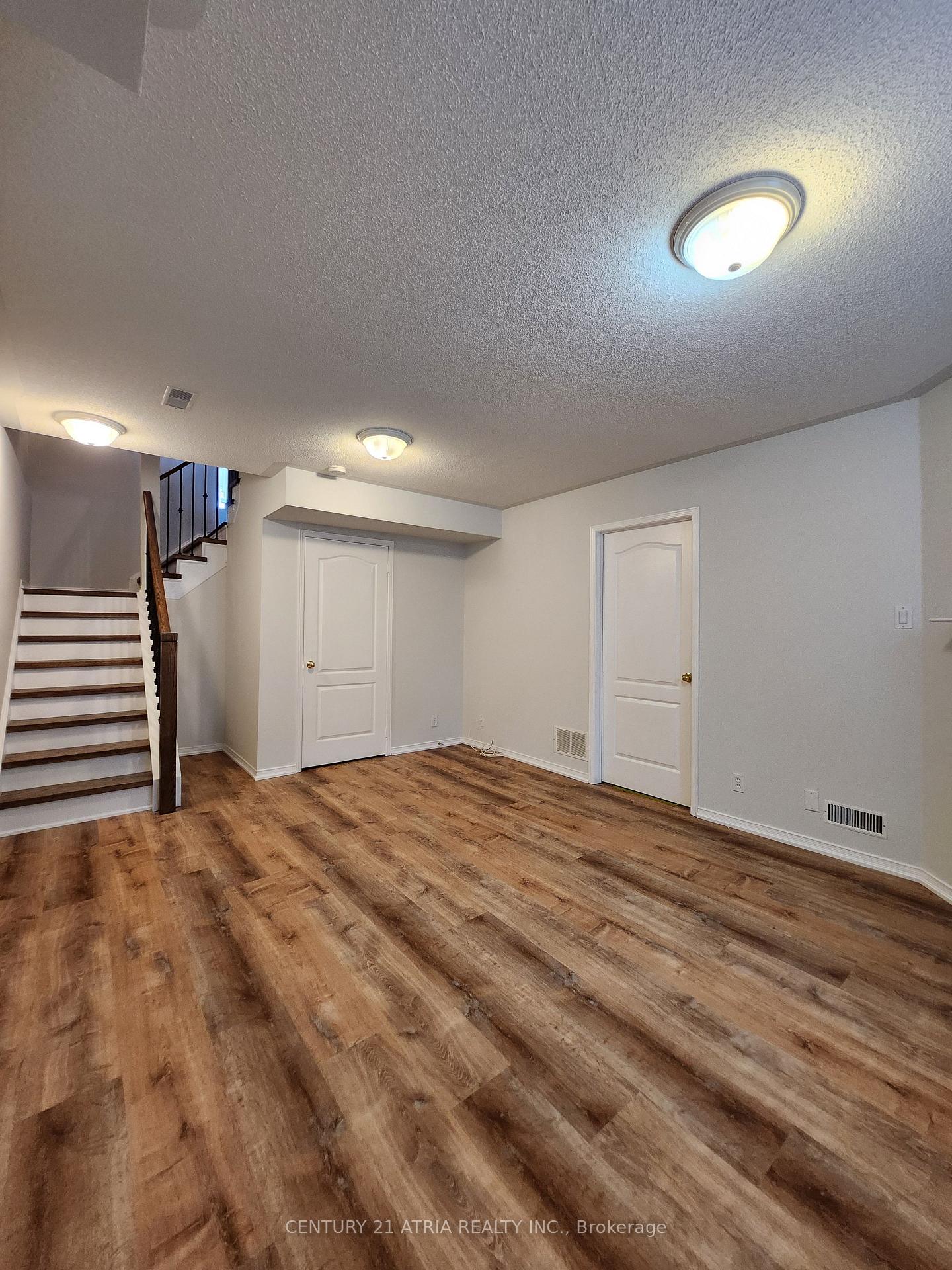 Photo 21 of 8 Bilbrough Street, Aurora, Bayview Northeast — HOMEH