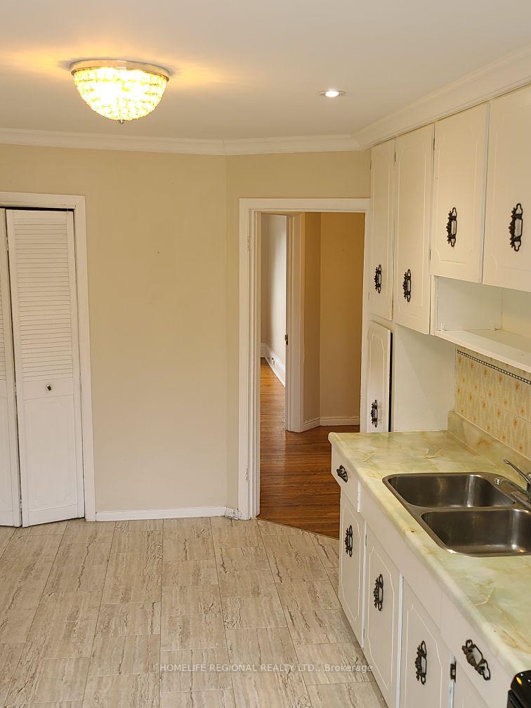 Photo 4 of 83 Crawford Street, Toronto, Trinity-Bellwoods — HOMEH
