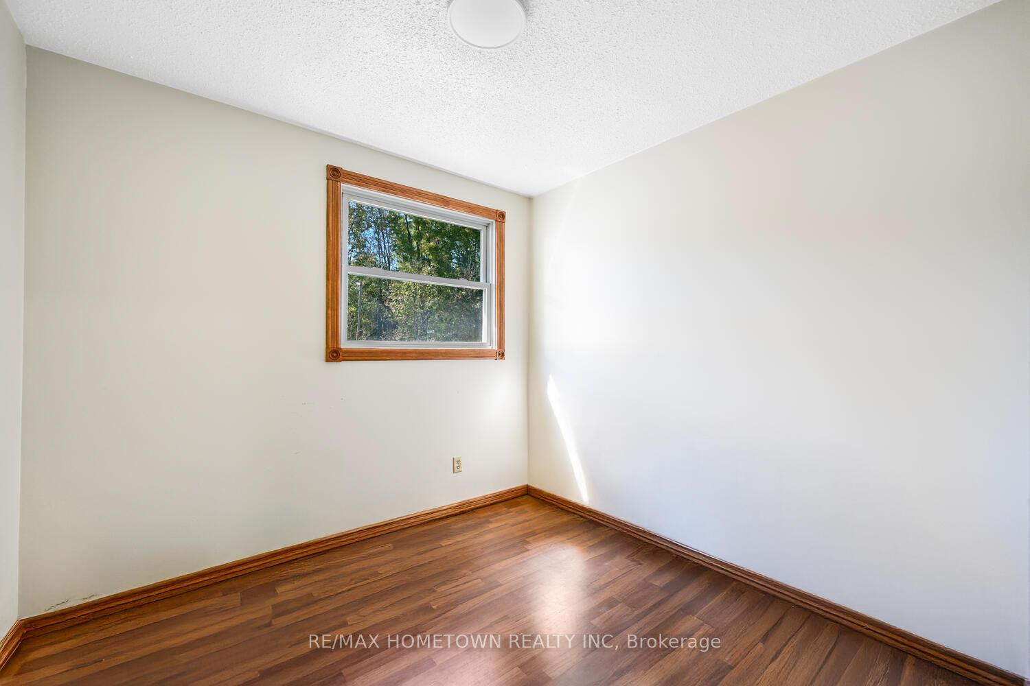 Photo 13 of 6290 6th Concession Road, Augusta, Augusta Twp — HOMEH