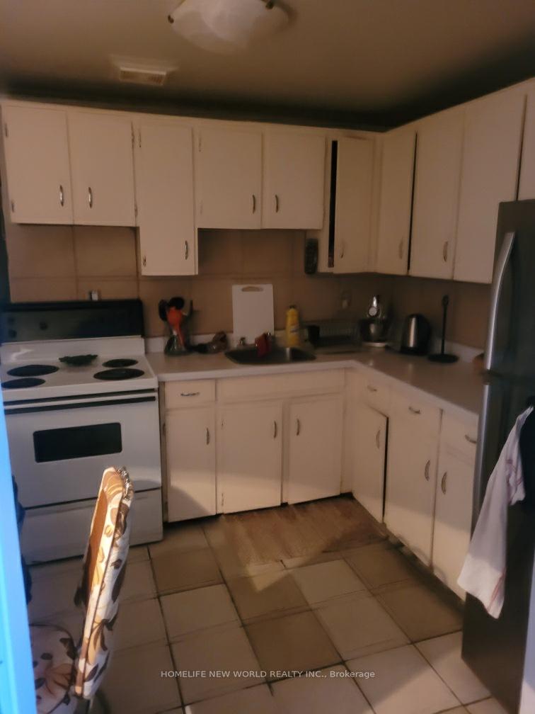 Photo 2 of Unit 6, 42 Brock Street W, Uxbridge — HOMEH