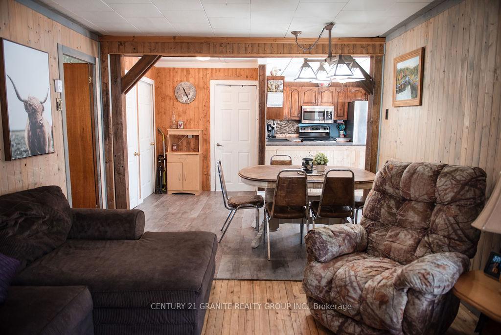 Photo 21 of 30 Central Street, Addington Highlands — HOMEH