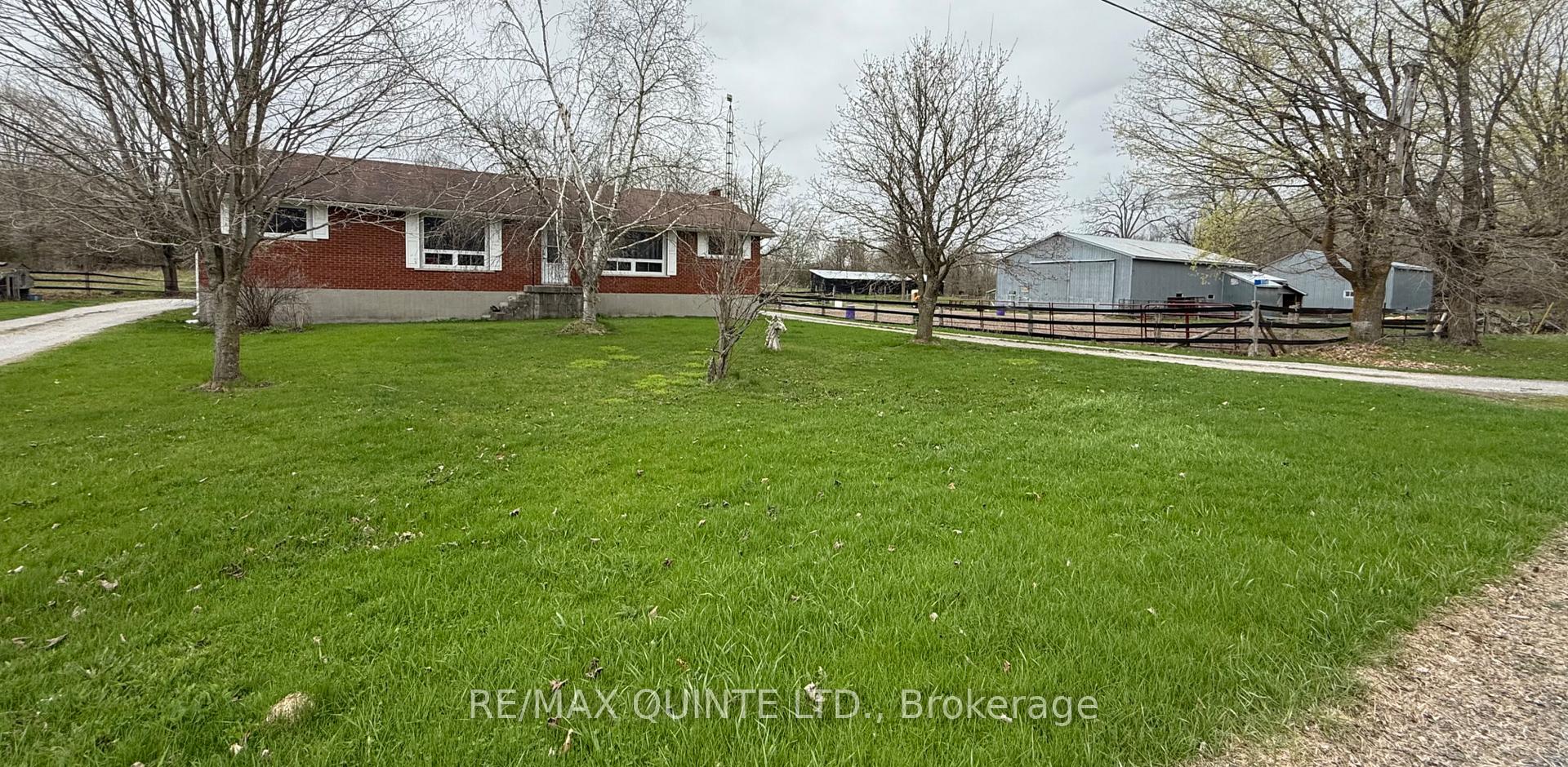 Photo 2 of 1116 Cross Road, Tyendinaga, Tyendinaga Township — HOMEH