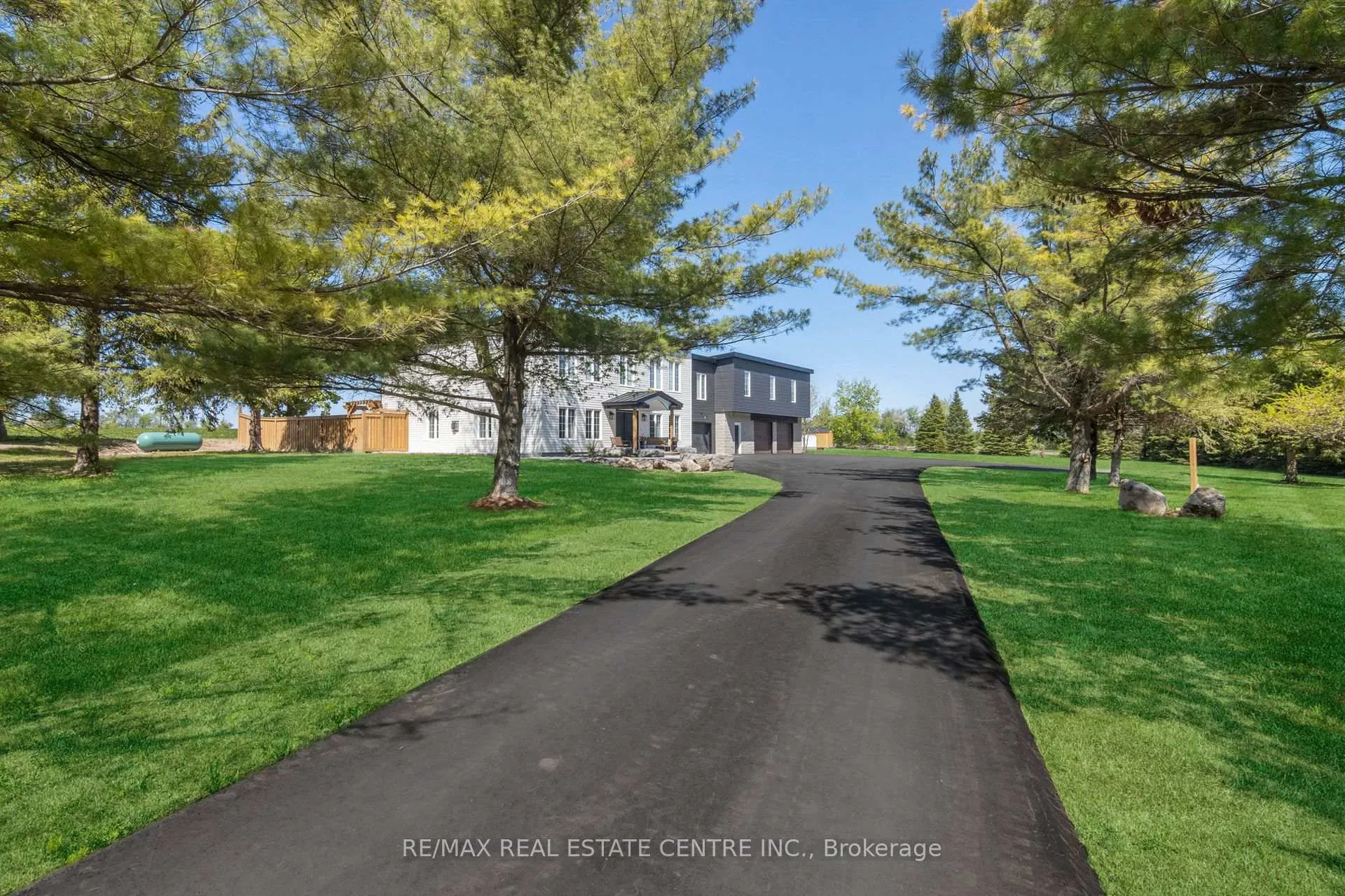 Photo 47 of 514369 2nd Line, Amaranth, Rural Amaranth — HOMEH