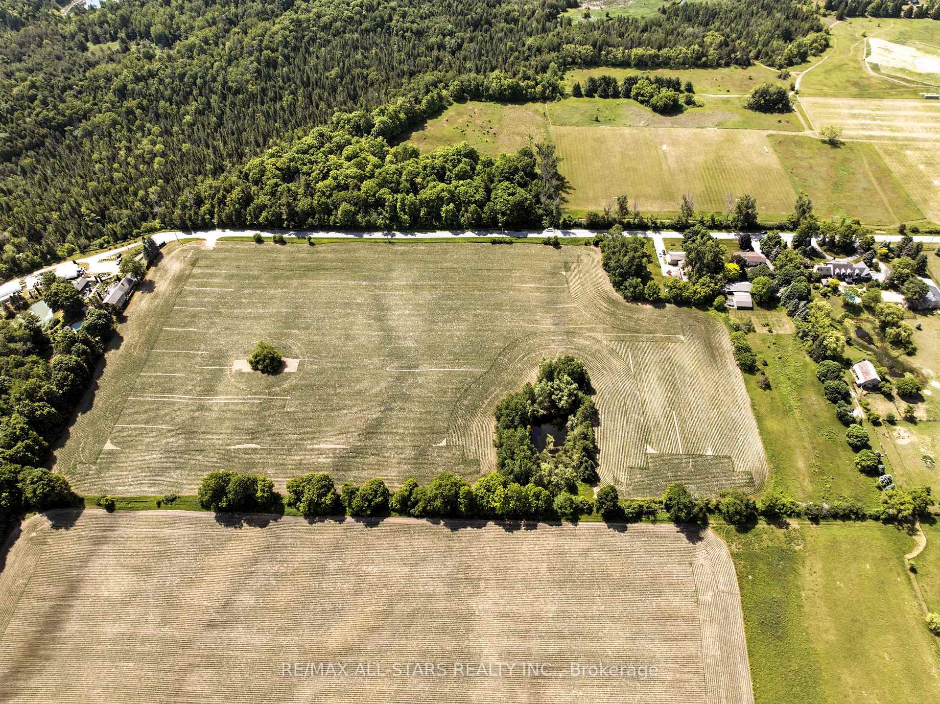 Photo 6 of 740 Ball Road, Uxbridge, Rural Uxbridge — HOMEH