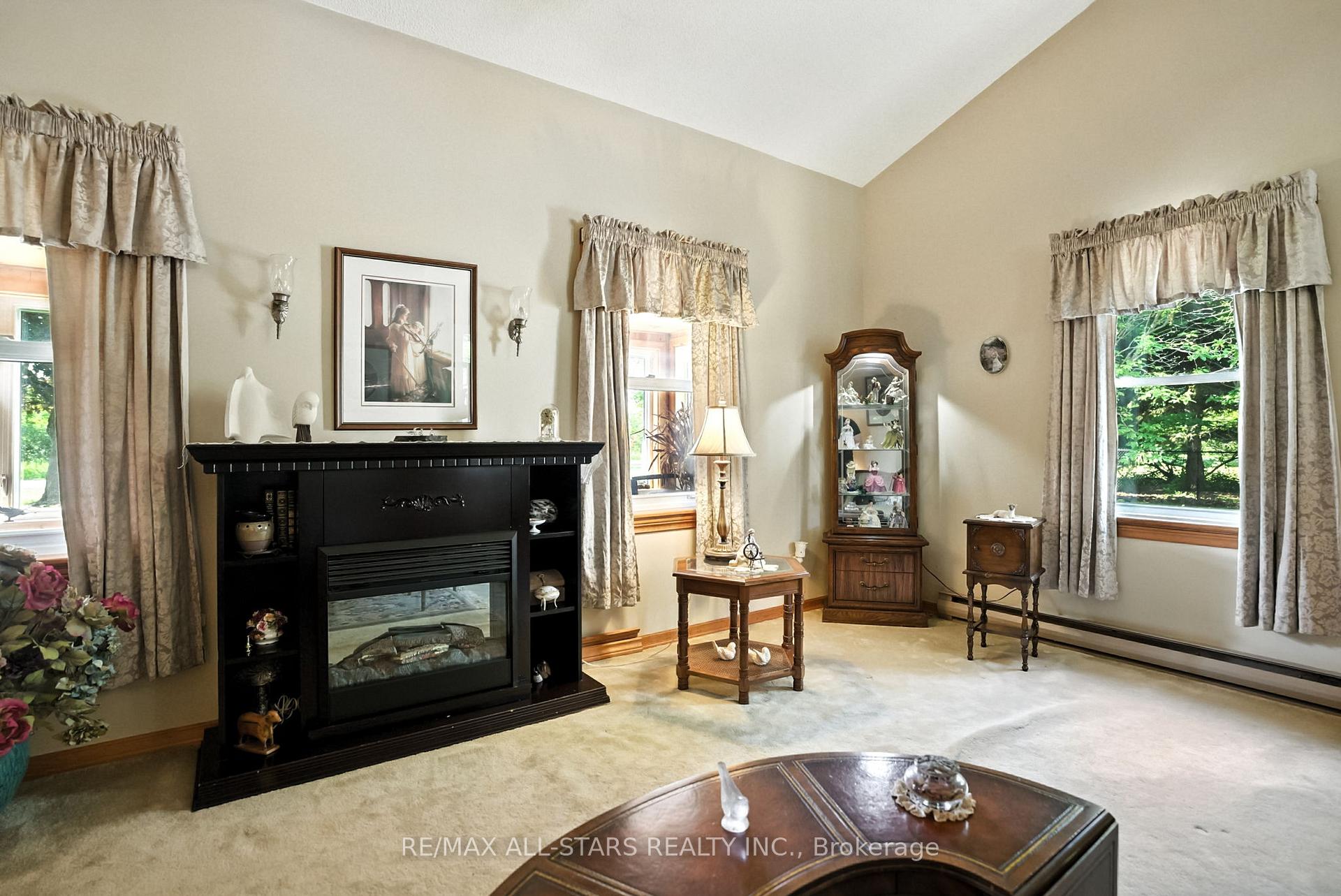 Photo 10 of 740 Ball Road, Uxbridge, Rural Uxbridge — HOMEH