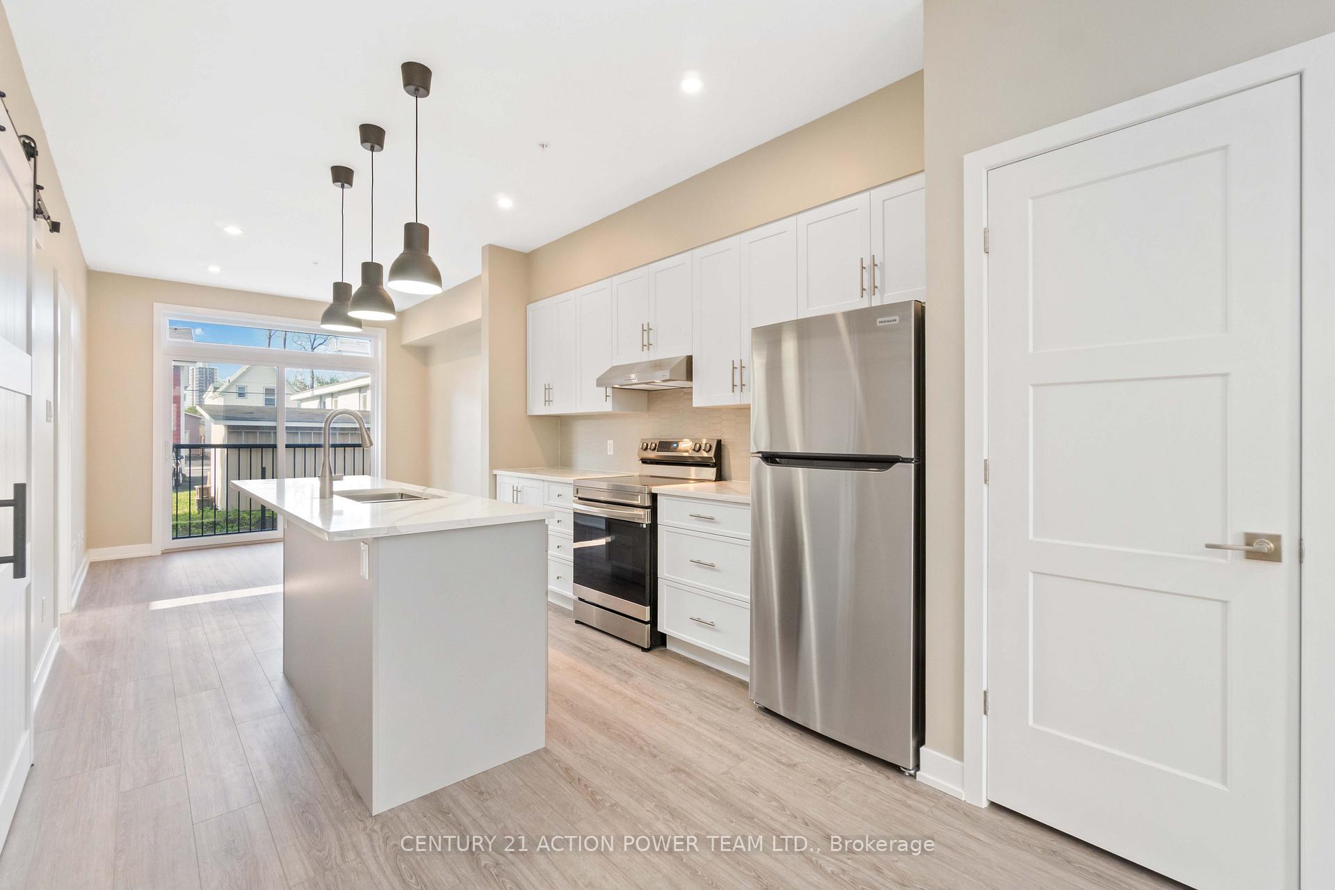 Photo 8 of Unit 3, 280 Levis Avenue, Ottawa, Vanier — HOMEH