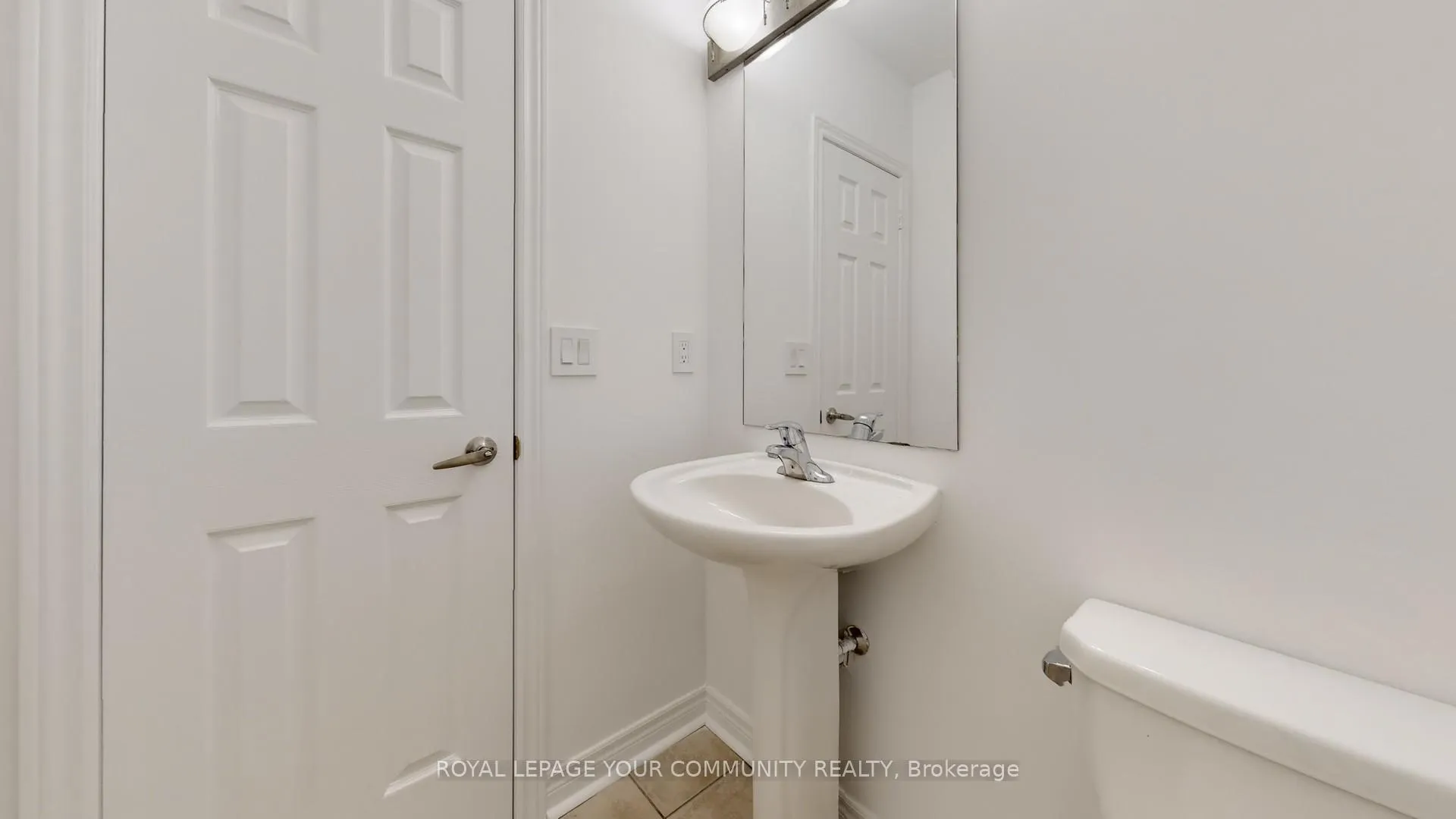 Photo 17 of 84 Mendocino Drive, Vaughan, Sonoma Heights — HOMEH