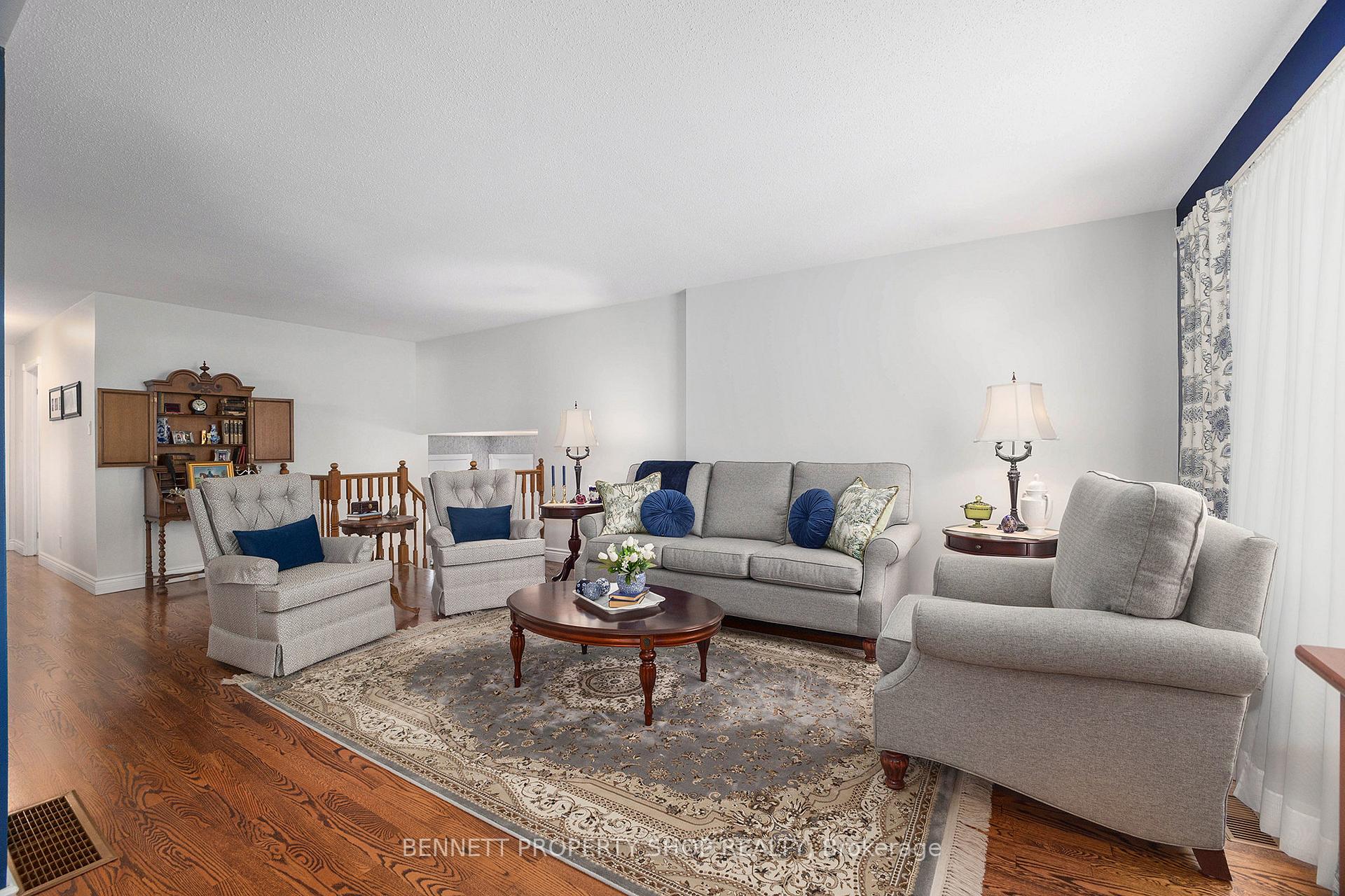 Photo 3 of 12 Smolkin Street, Arnprior — HOMEH